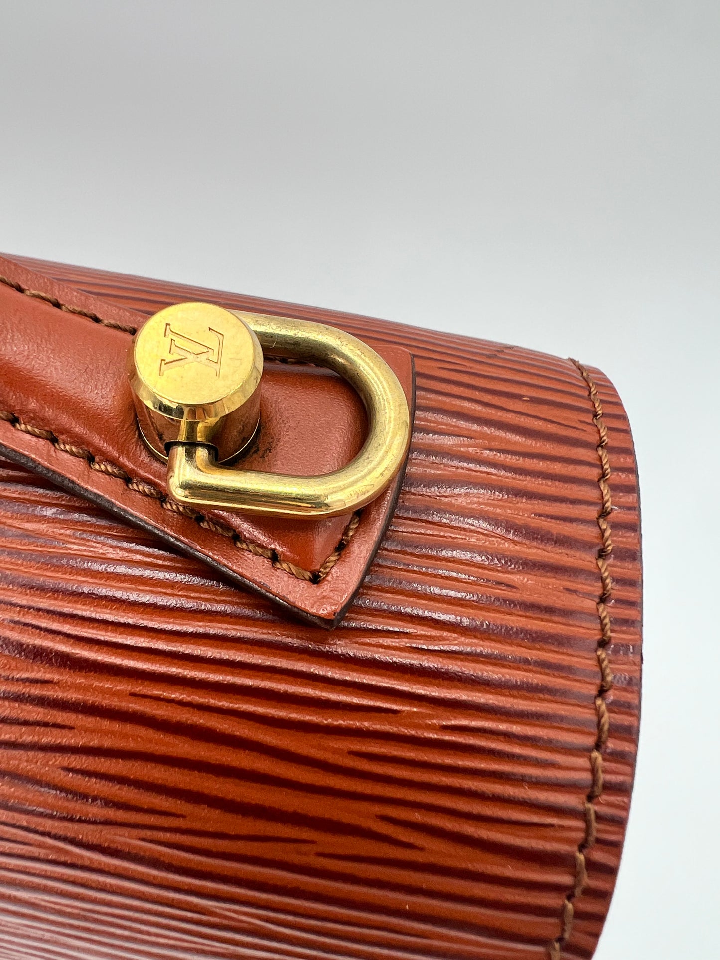 Louis Vuitton Epi Monceau 28