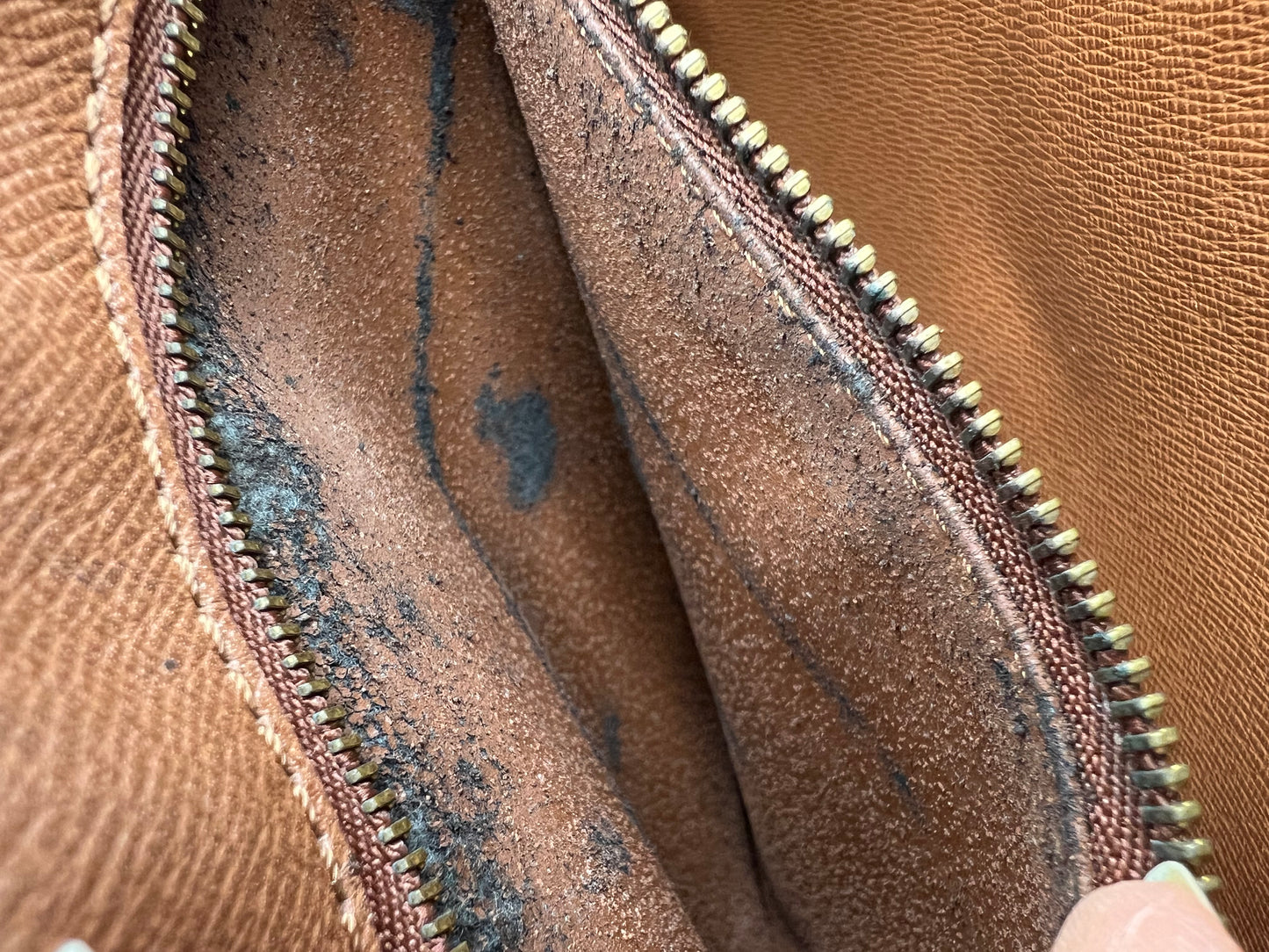Louis Vuitton Jeune Fille GM