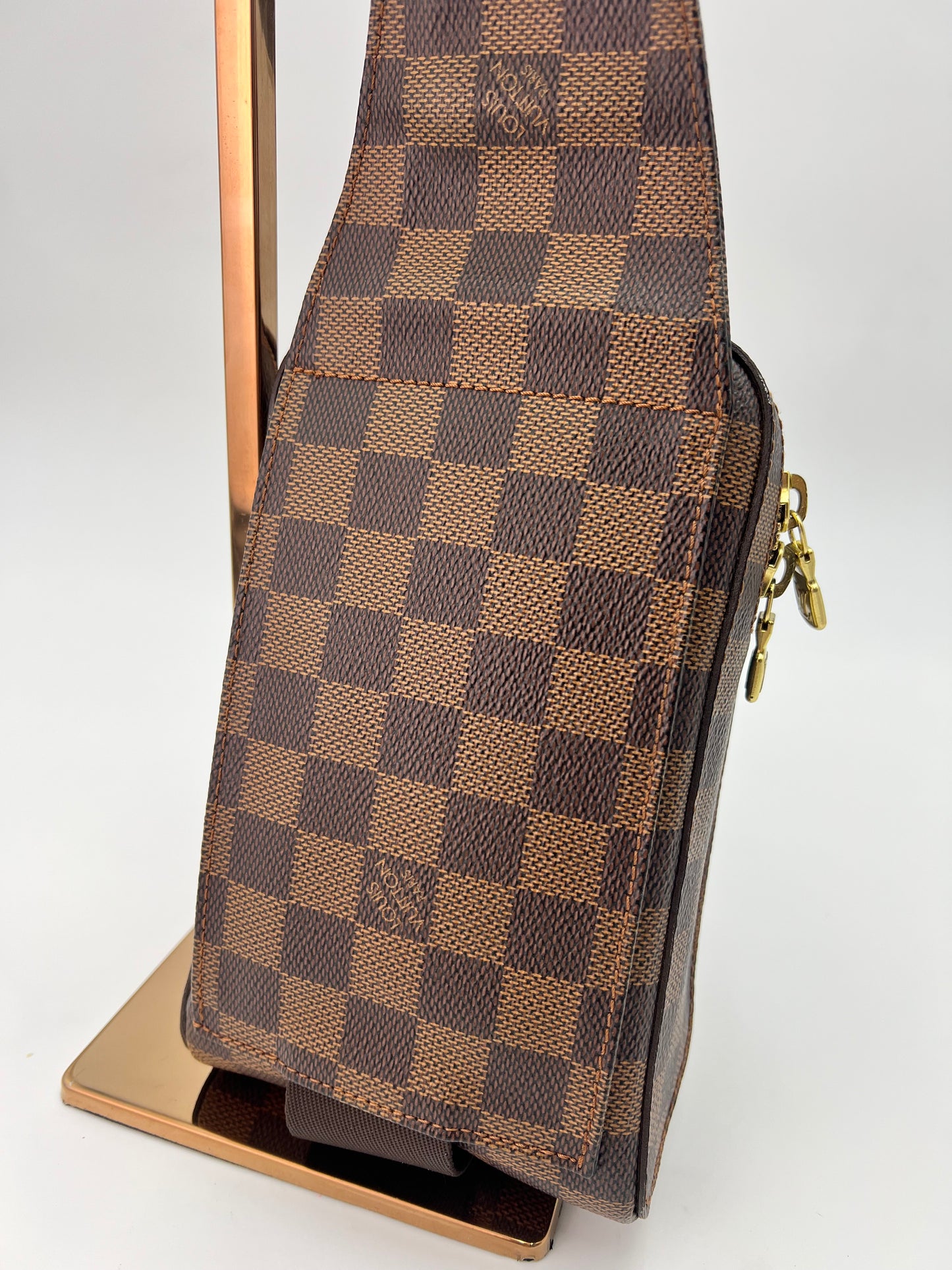 Louis Vuitton Geronimo Bum Bag