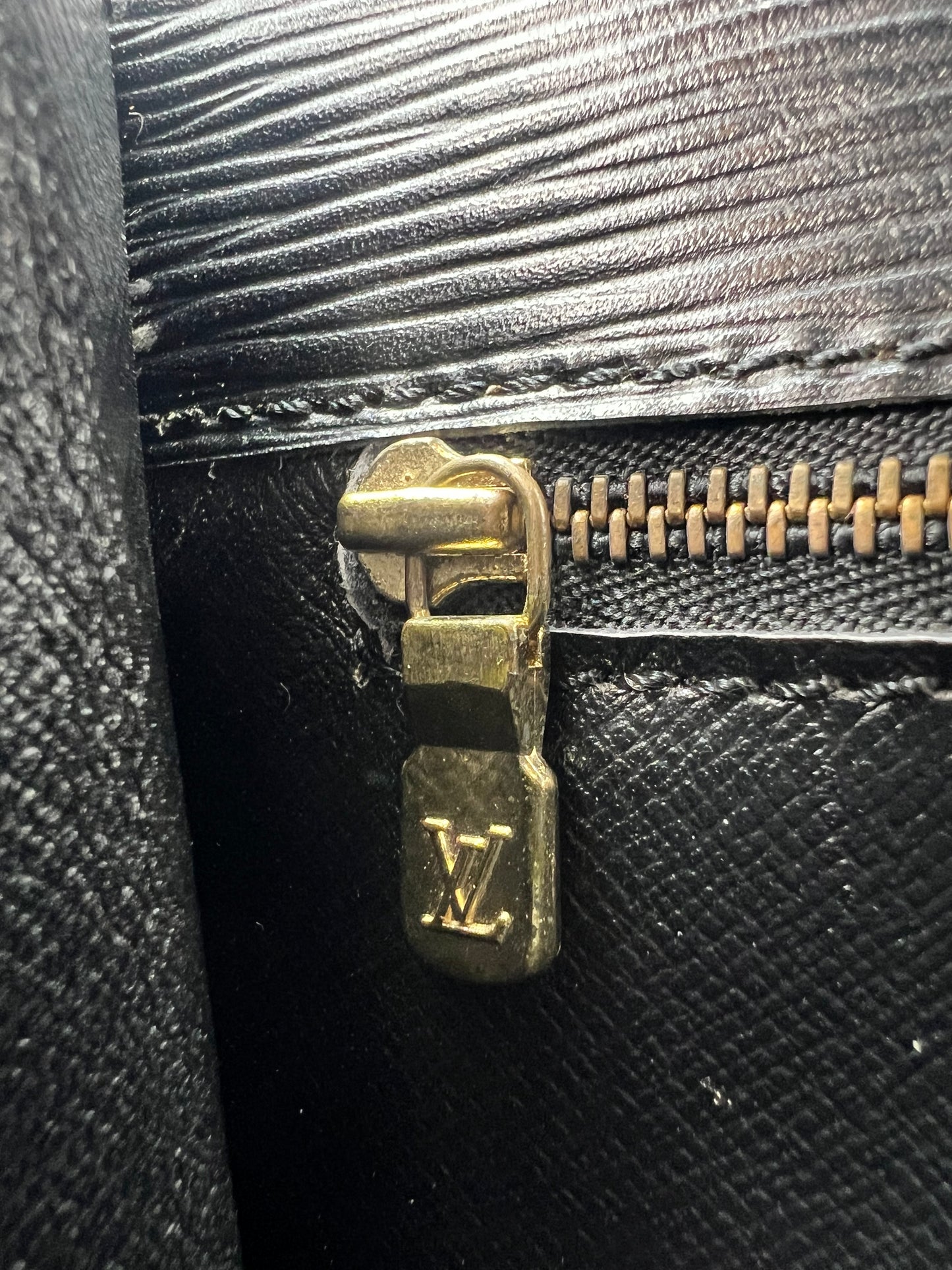 Louis Vuitton Epi Biface