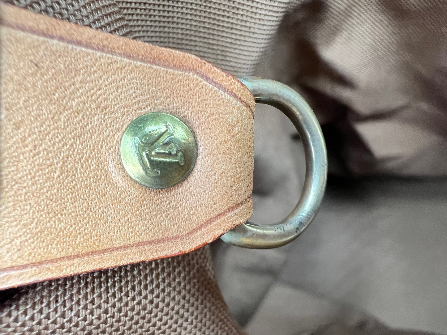 Louis Vuitton Cabas Mezzo