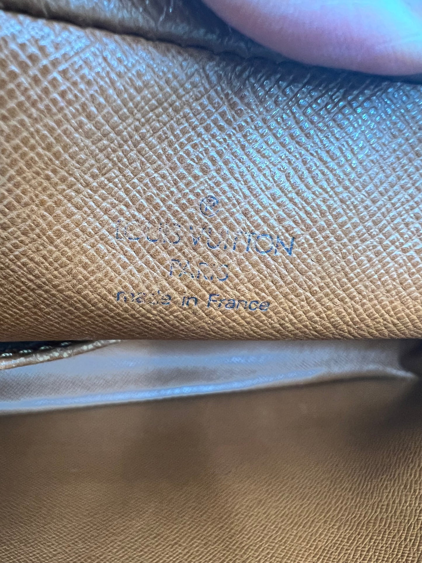 Louis Vuitton Compiegne Clutch 28