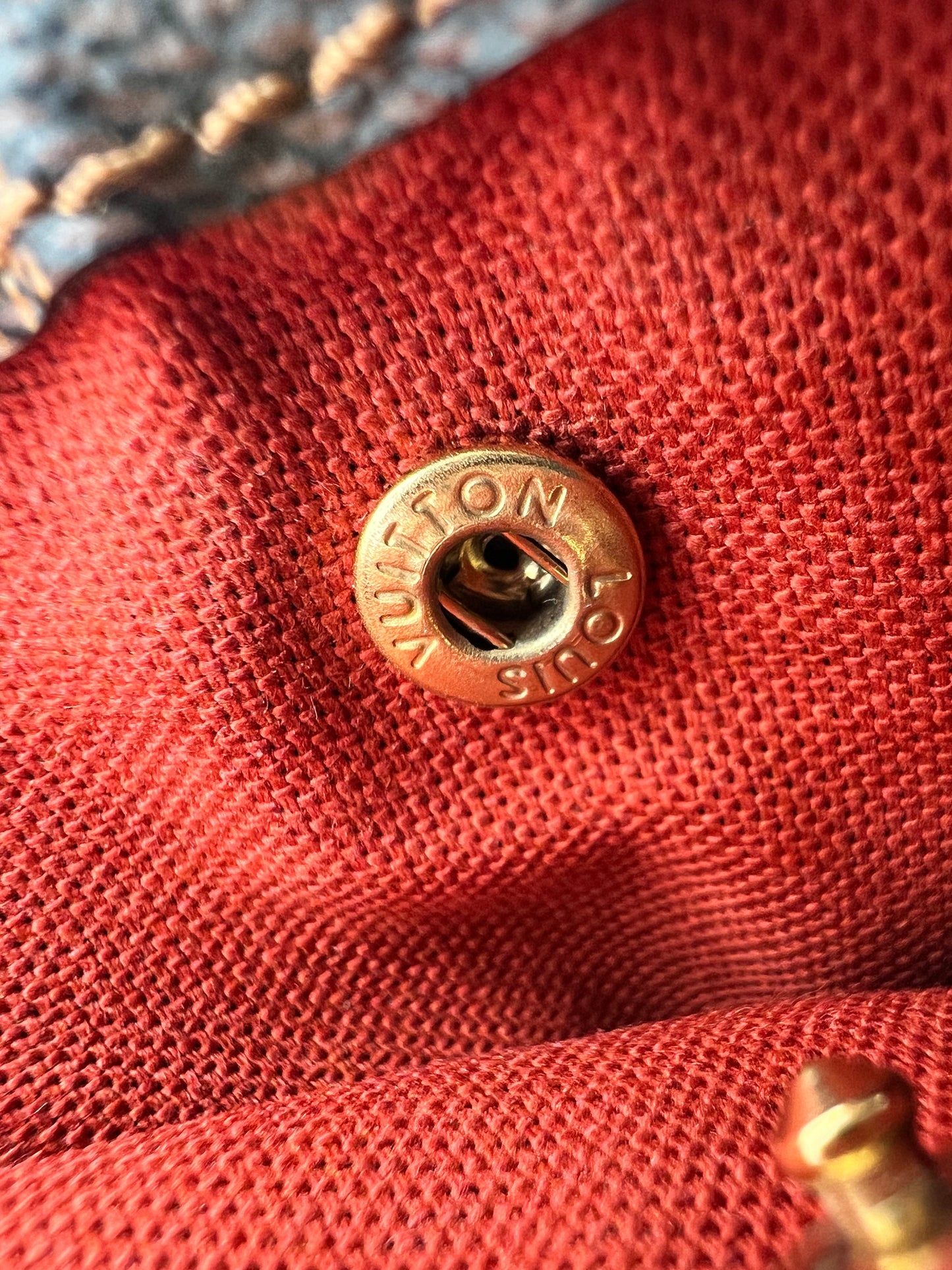 Louis Vuitton Geronimo Bum Bag