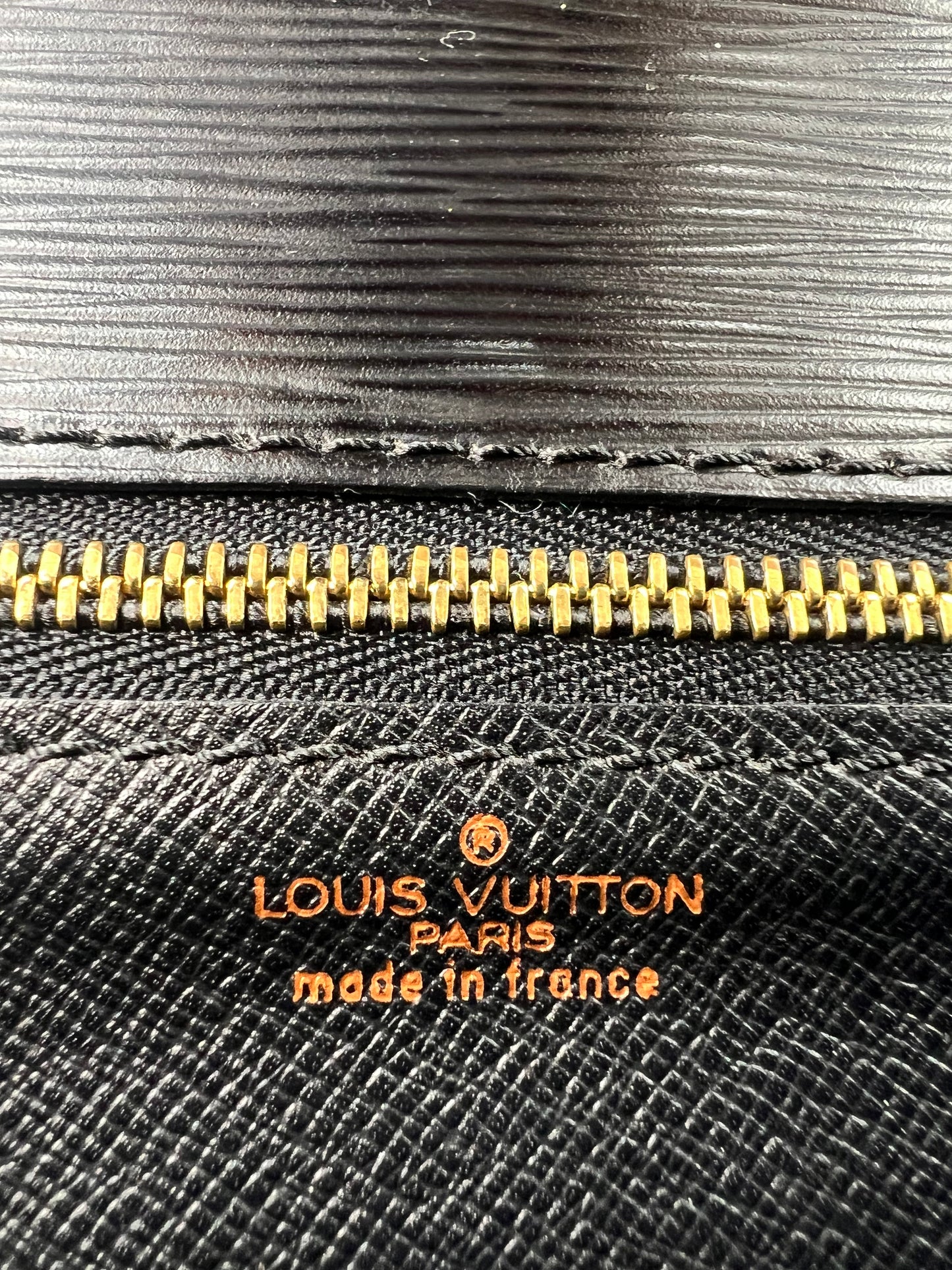 Louis Vuitton Epi Monceau 28