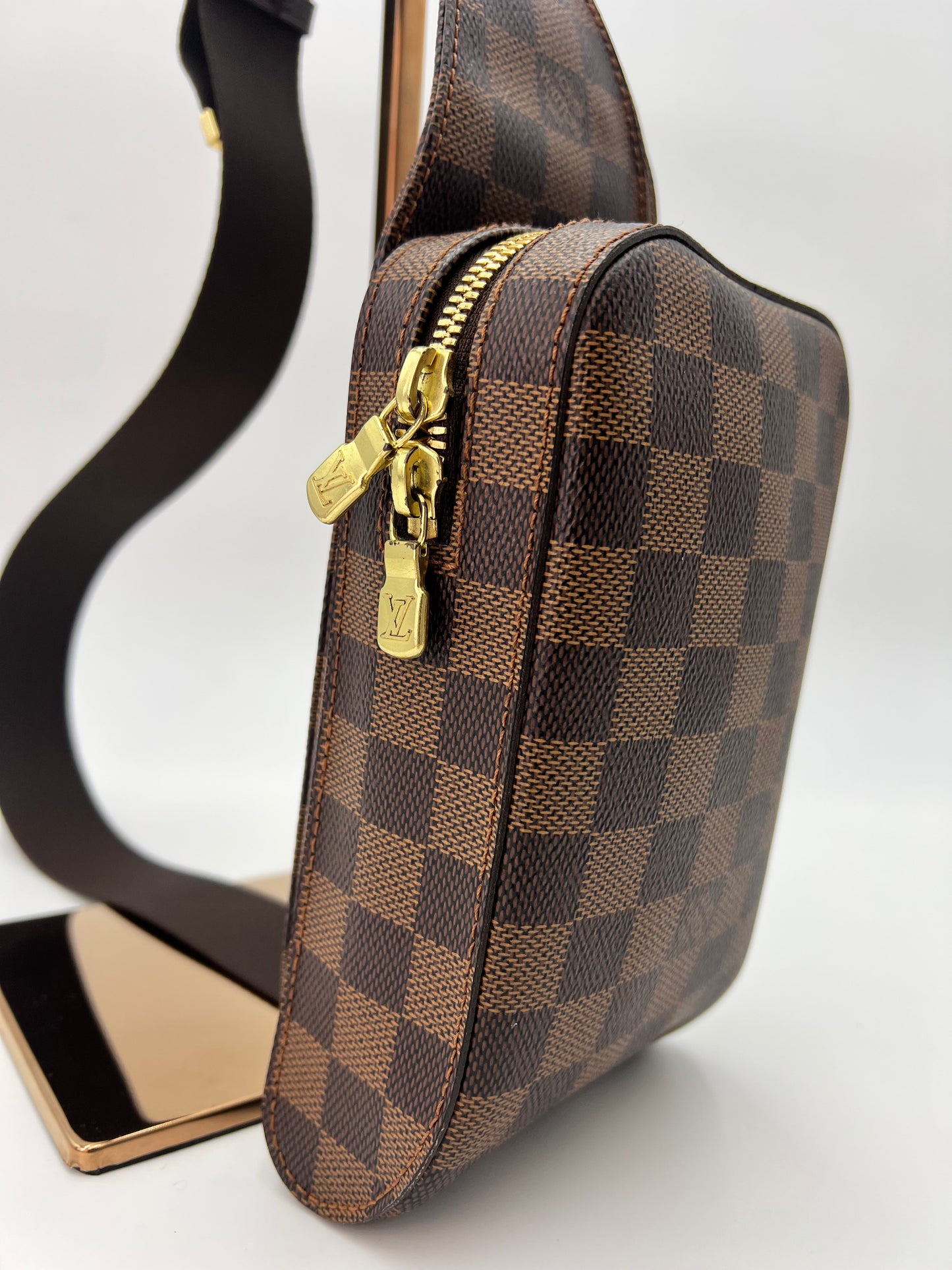 Louis Vuitton Geronimo Bum Bag