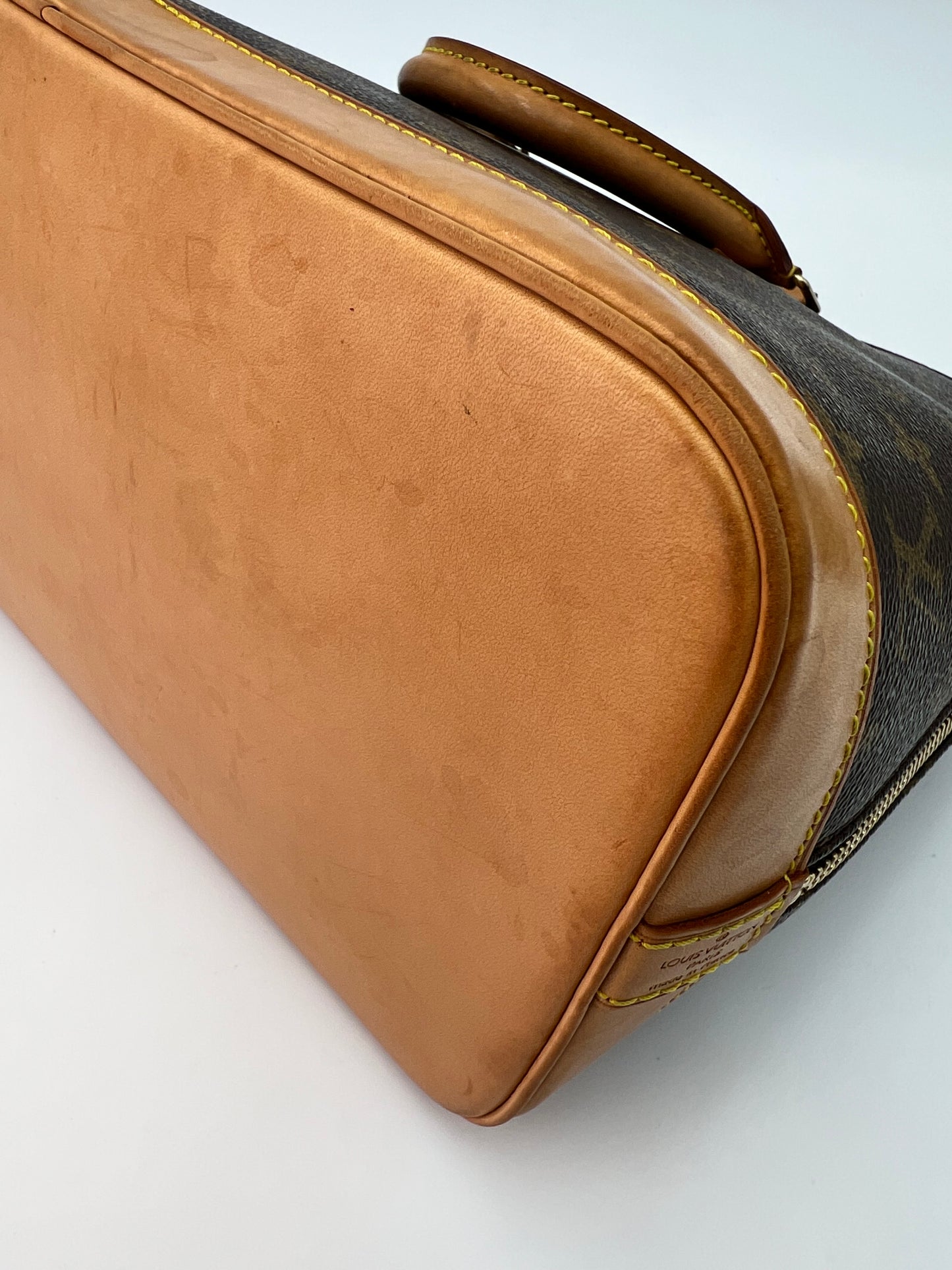 Louis Vuitton Alma PM