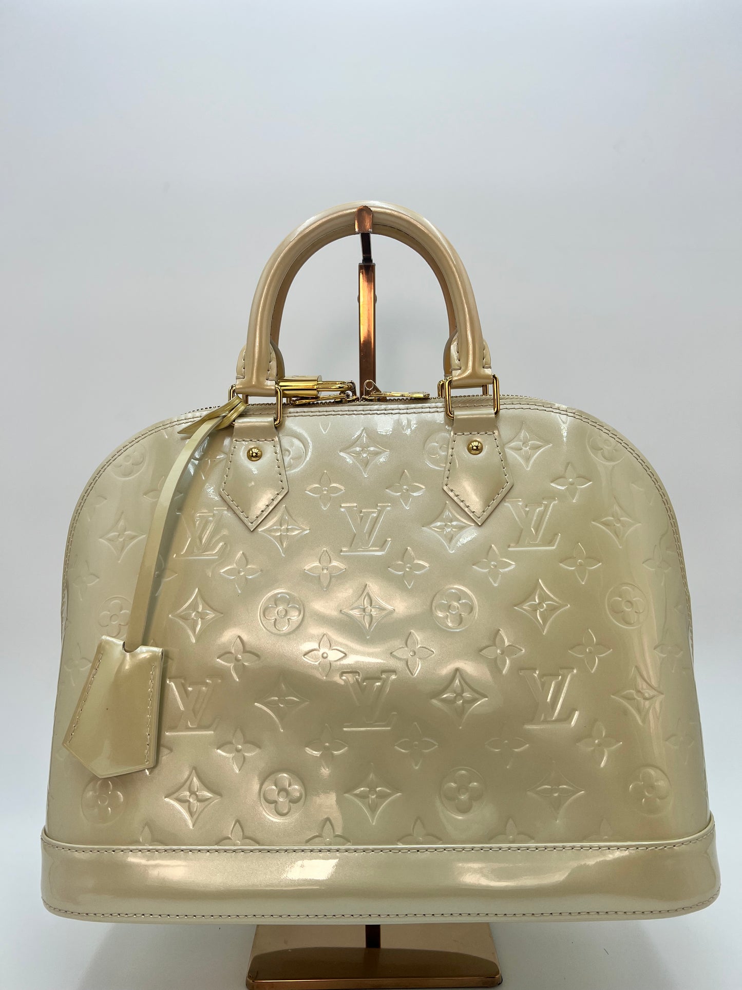 Louis Vuitton Vernis Alma PM (Pearl)