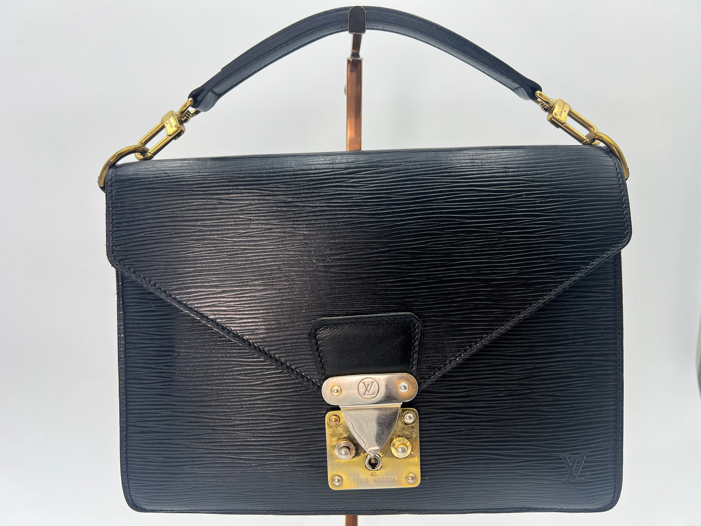 Louis Vuitton Epi Biface