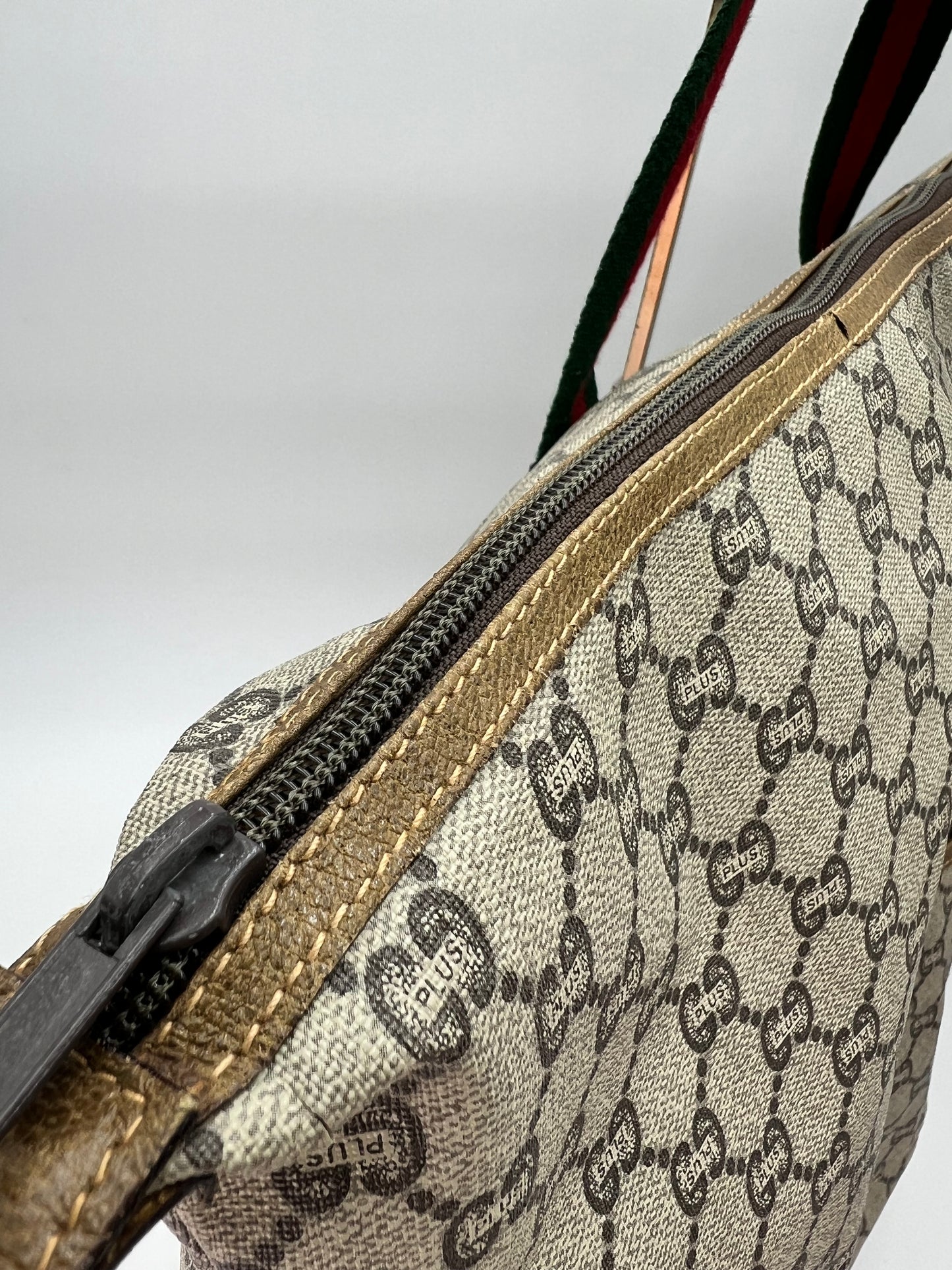 Gucci Weekender