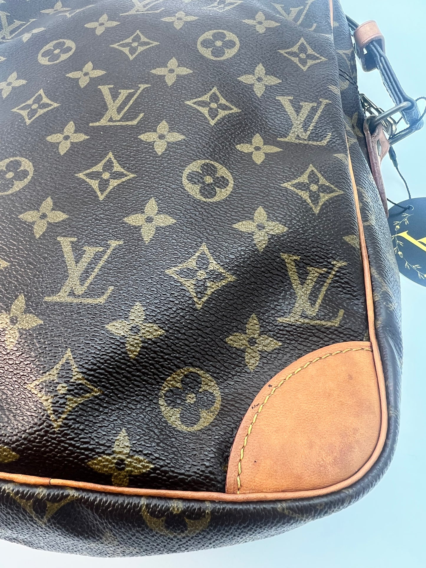 Louis Vuitton Danube GM
