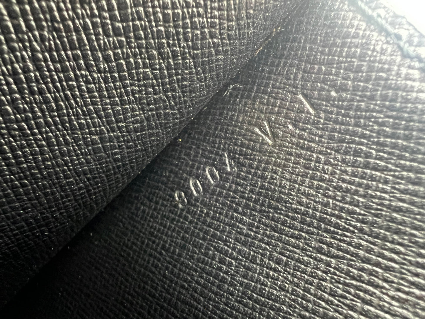 Louis Vuitton Epi Monceau 28