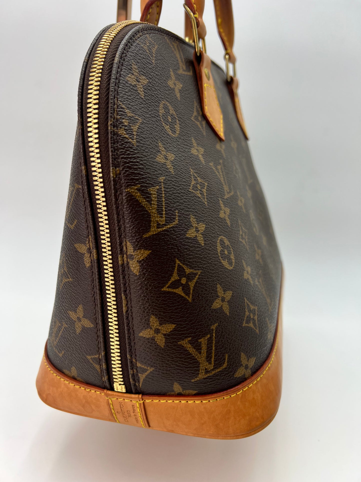 Louis Vuitton Alma PM