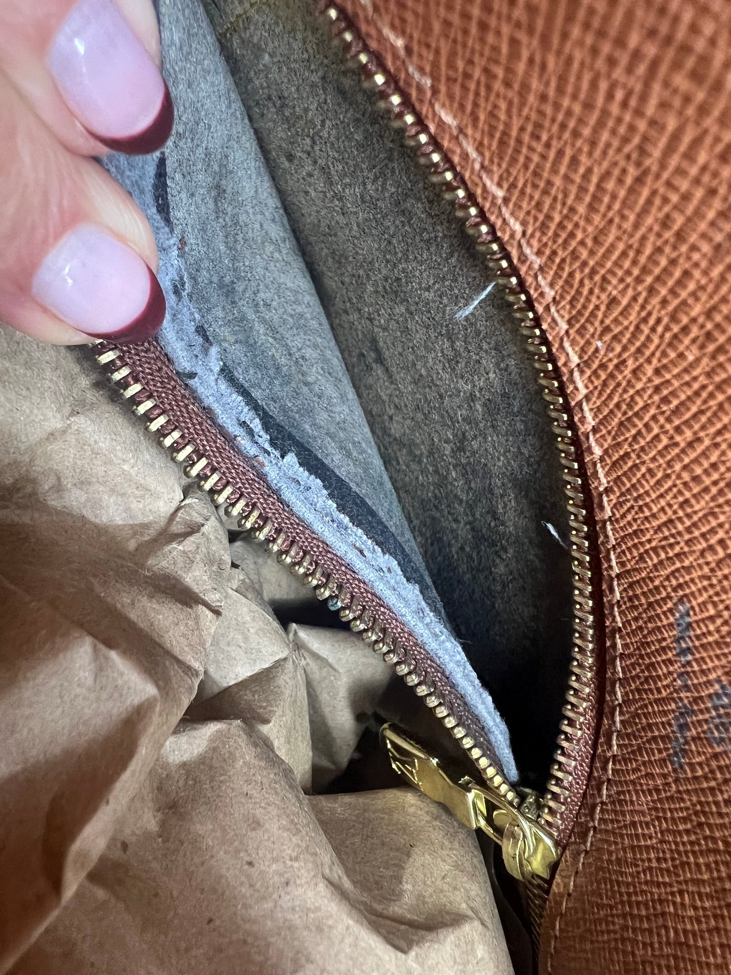 Louis Vuitton Babylone Tote