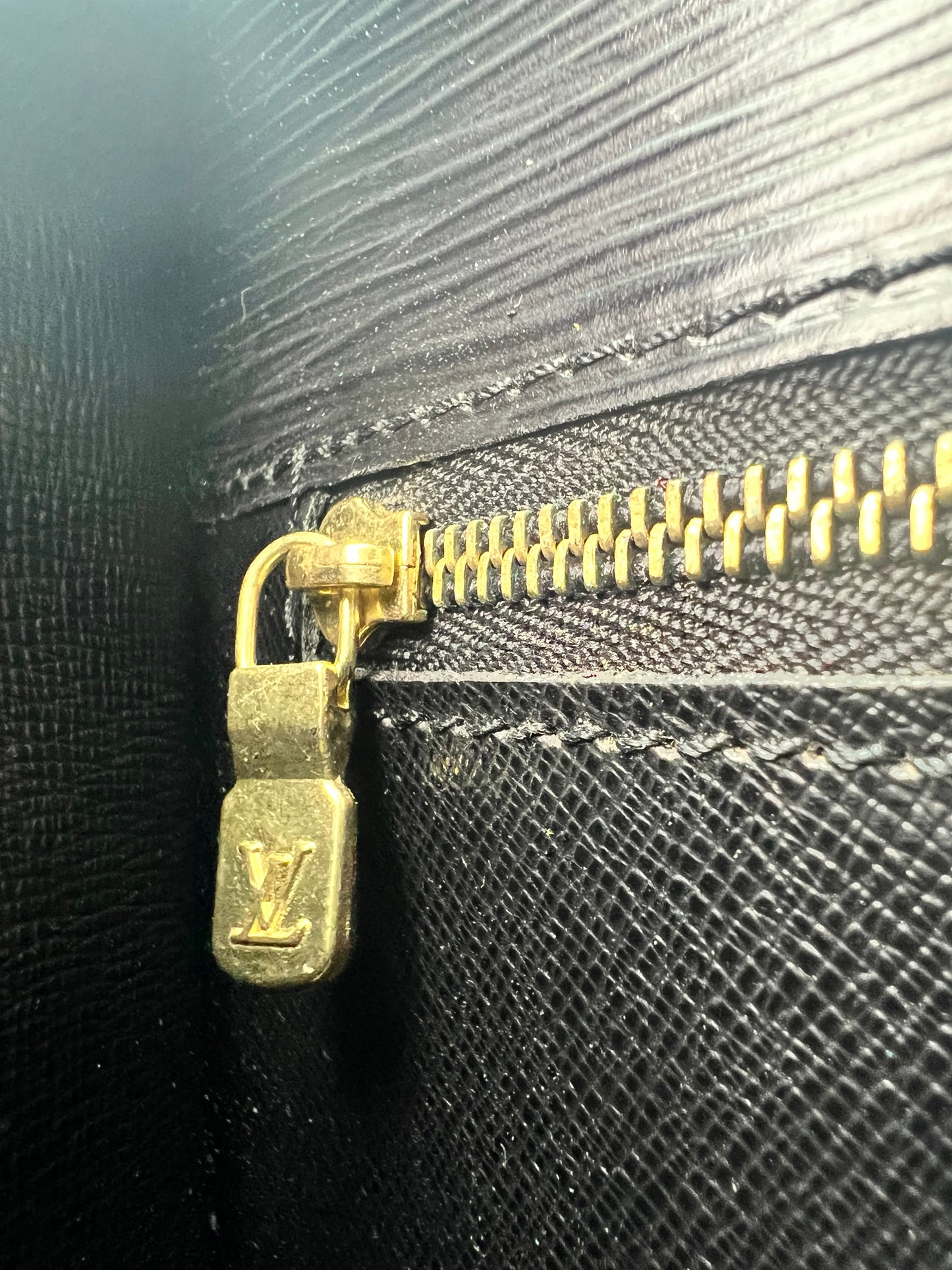Louis Vuitton Epi St. Cloud GM