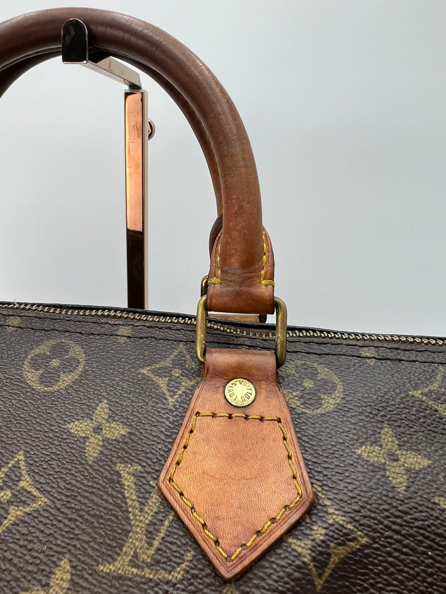 Louis Vuitton Speedy 30