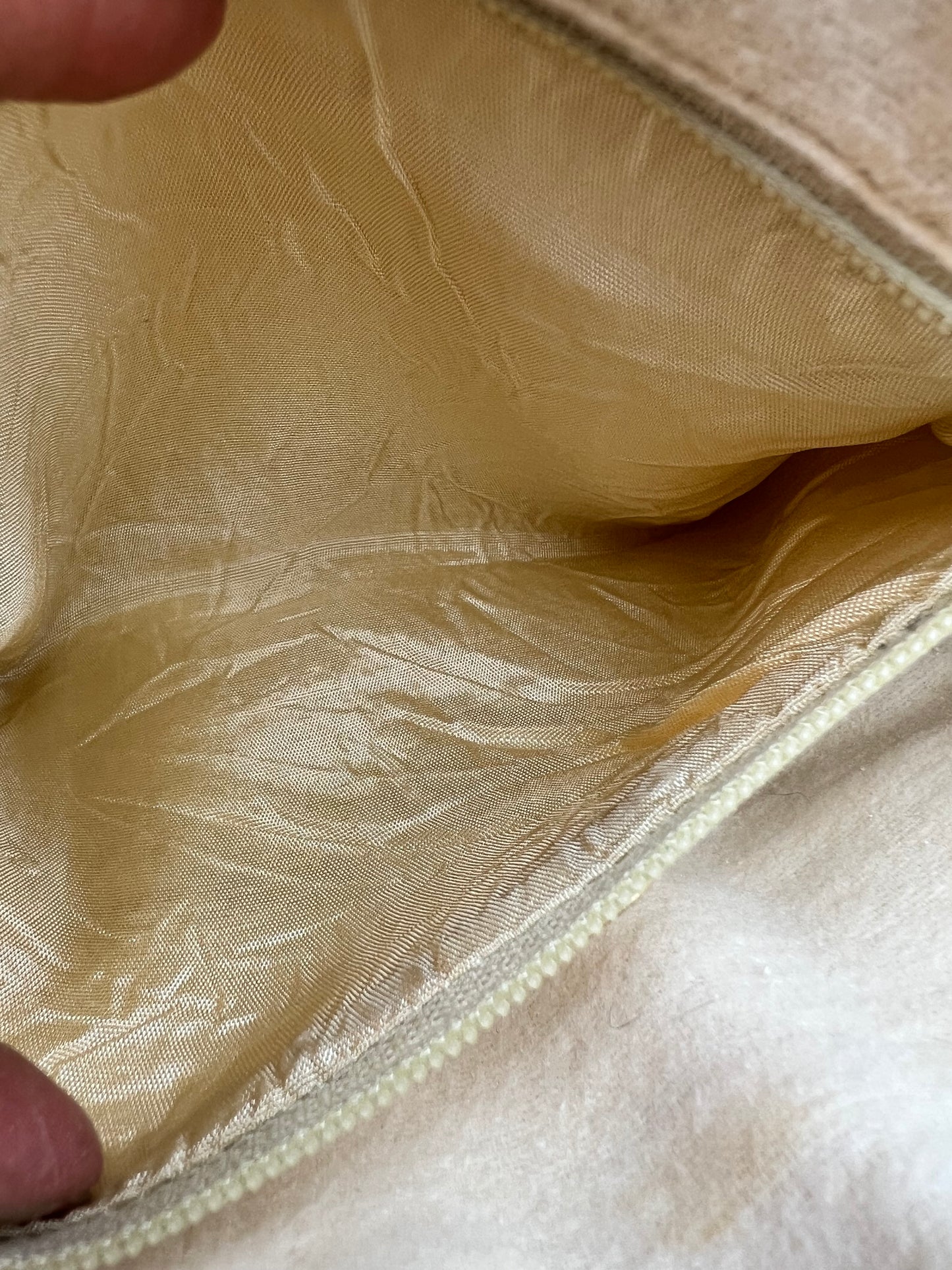 Gucci Plus Vintage Crossbody