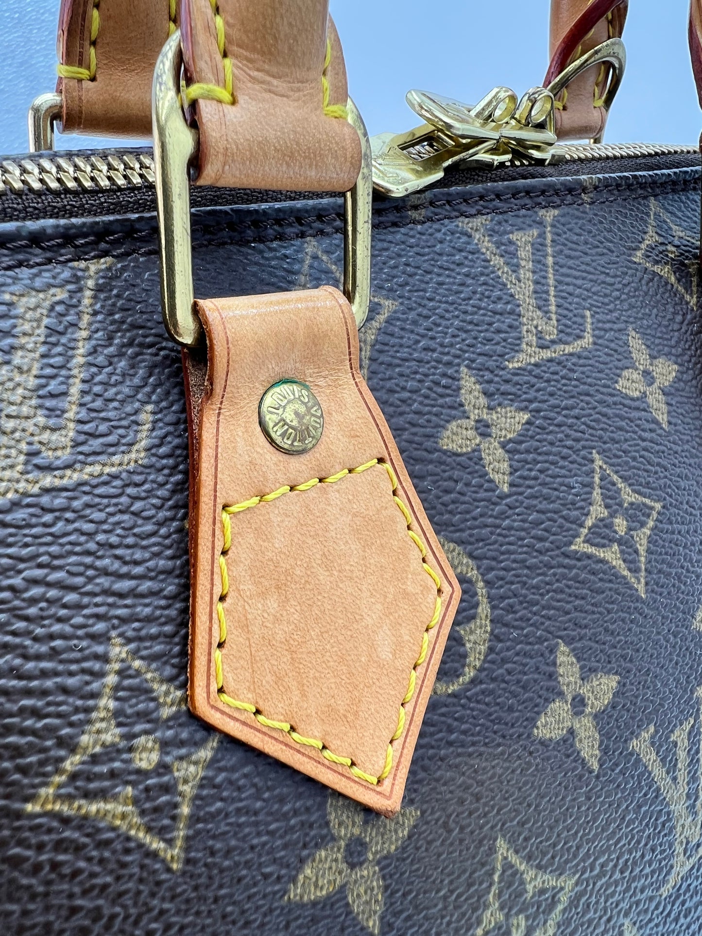 Louis Vuitton Alma PM