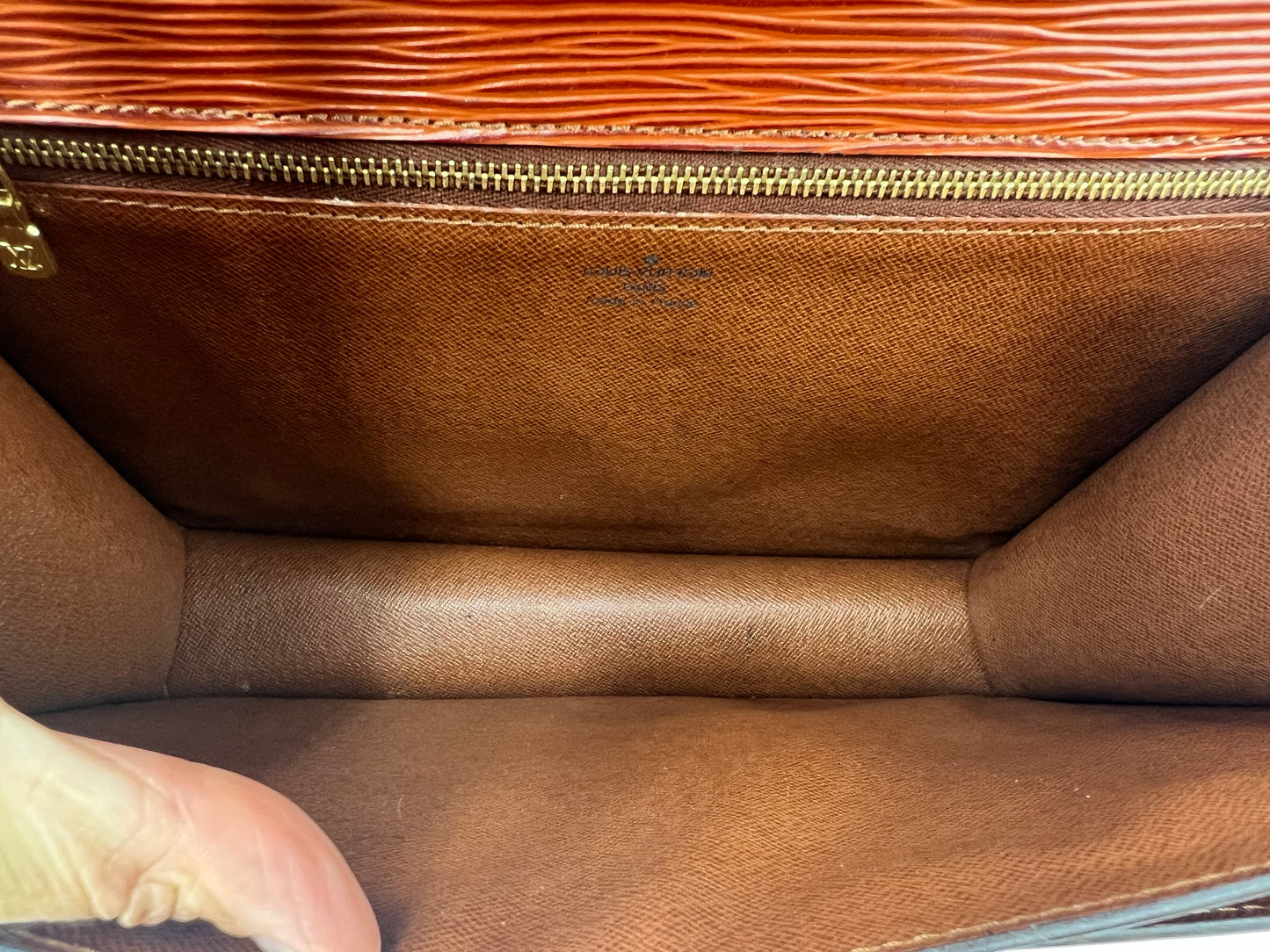 Louis Vuitton Epi Monceau 28