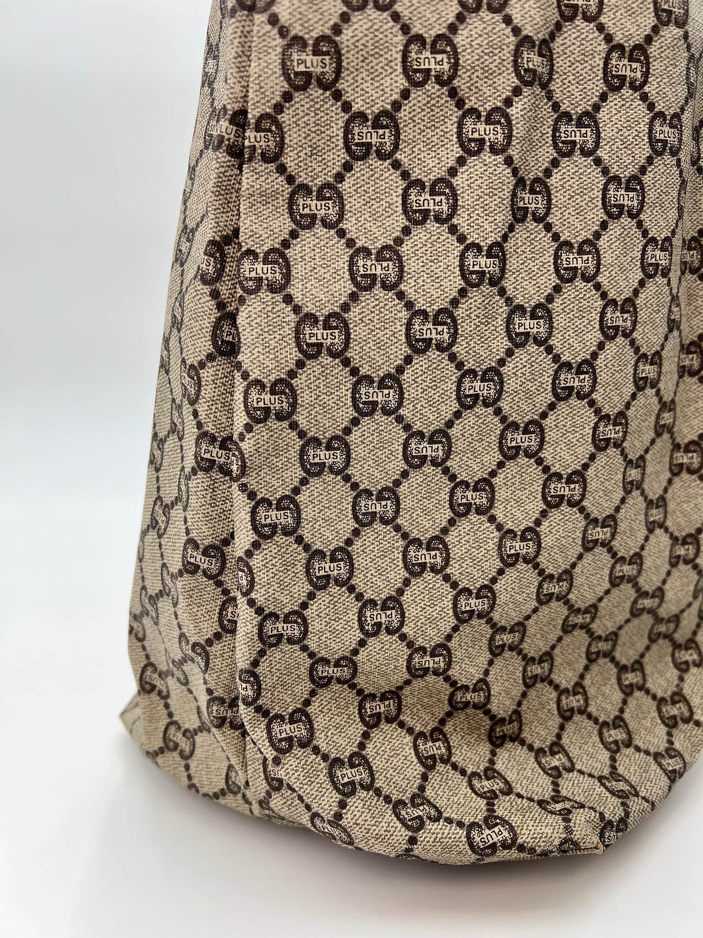 Gucci Weekender