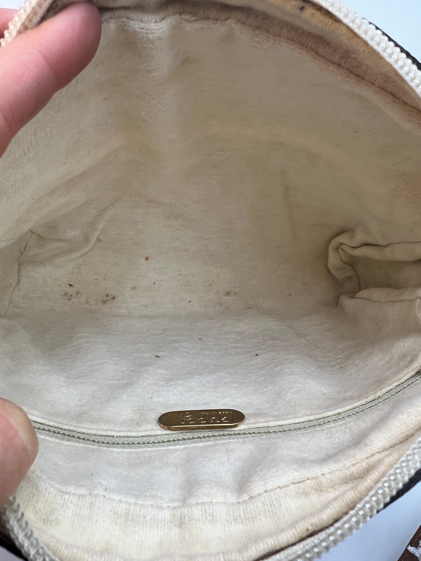 Gucci Plus Vintage Crossbody