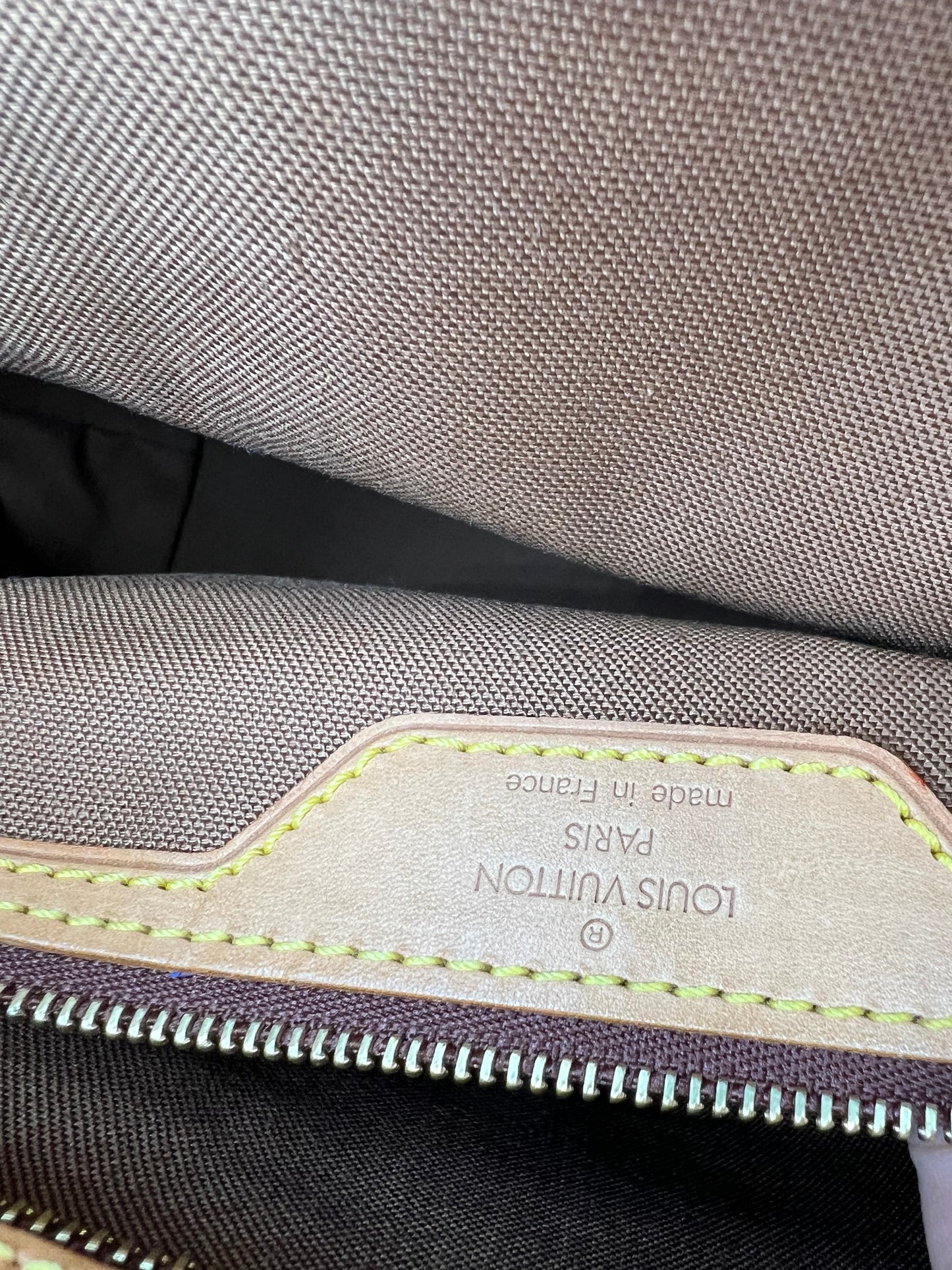 Louis Vuitton Cabas Mezzo