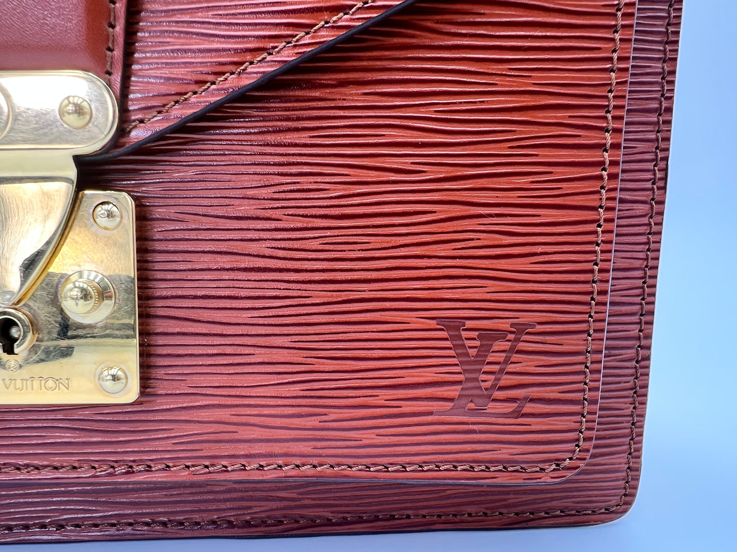 Louis Vuitton Epi Monceau 28