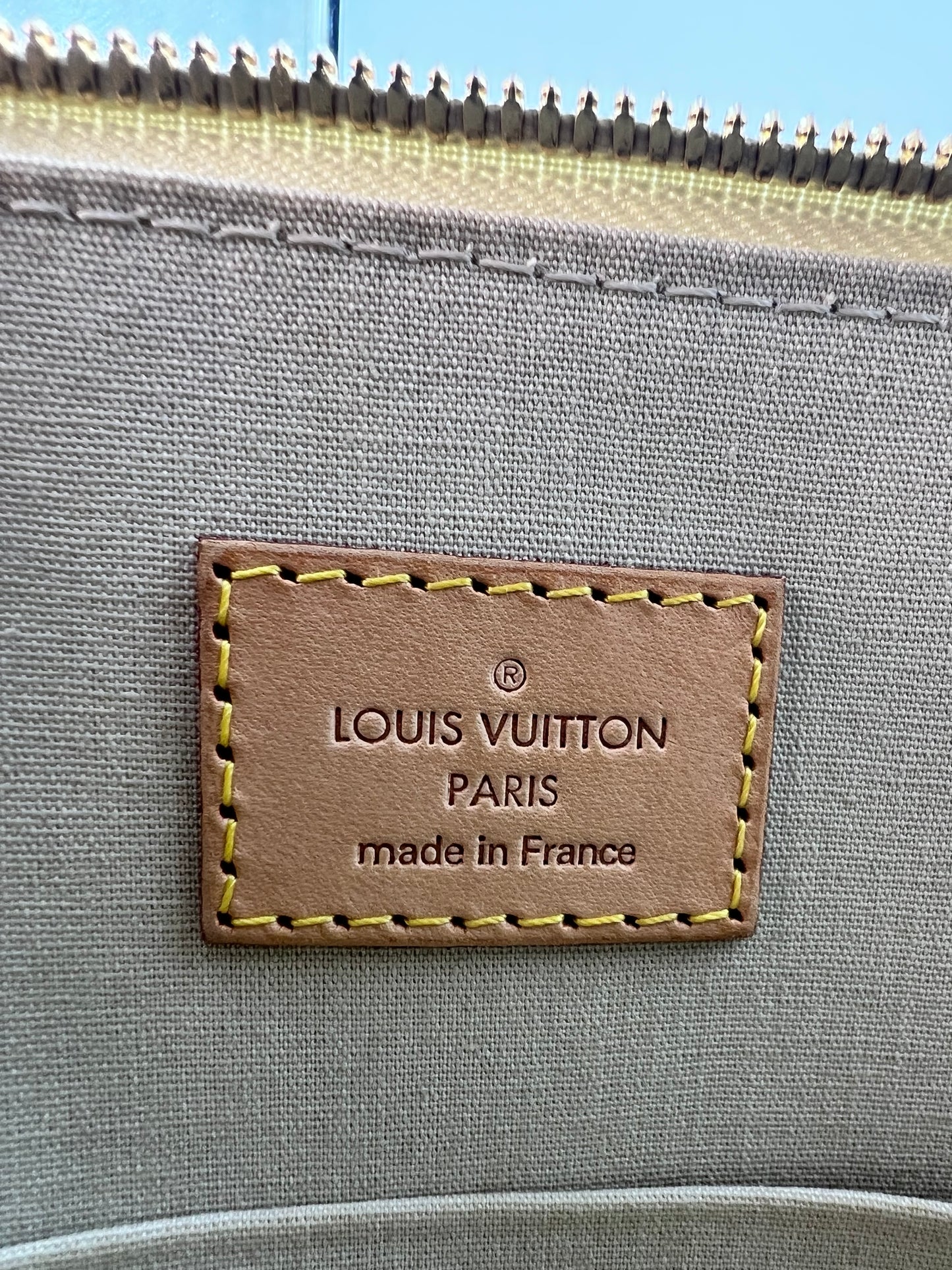 Louis Vuitton Vernis Alma PM (Pearl)