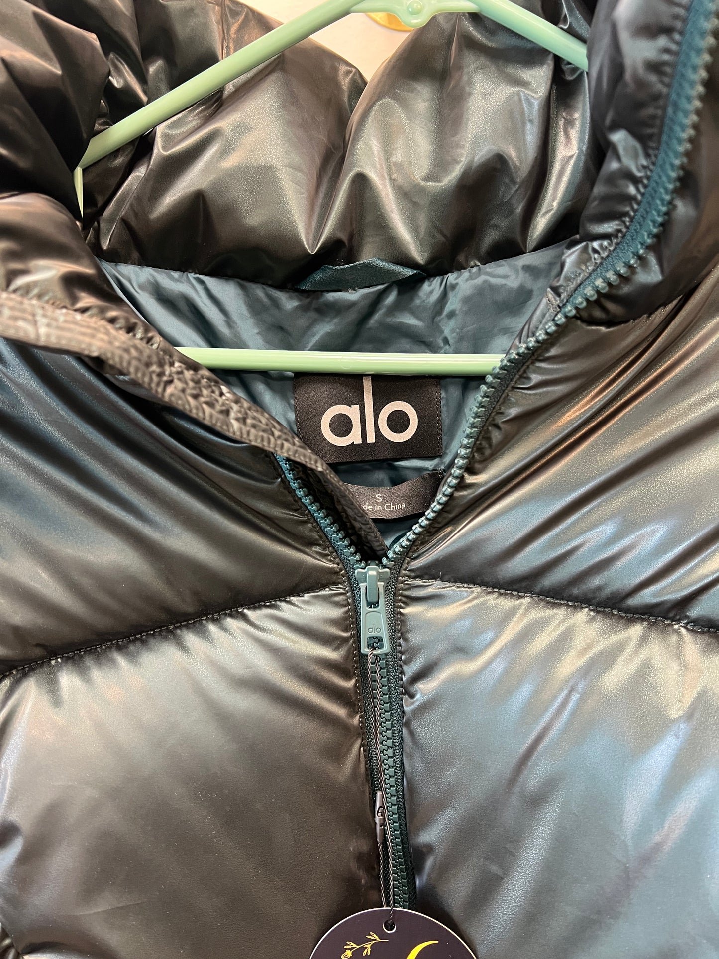 ALO Cropped Puffer