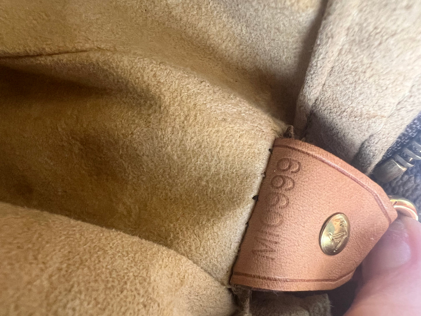 Louis Vuitton Looping GM