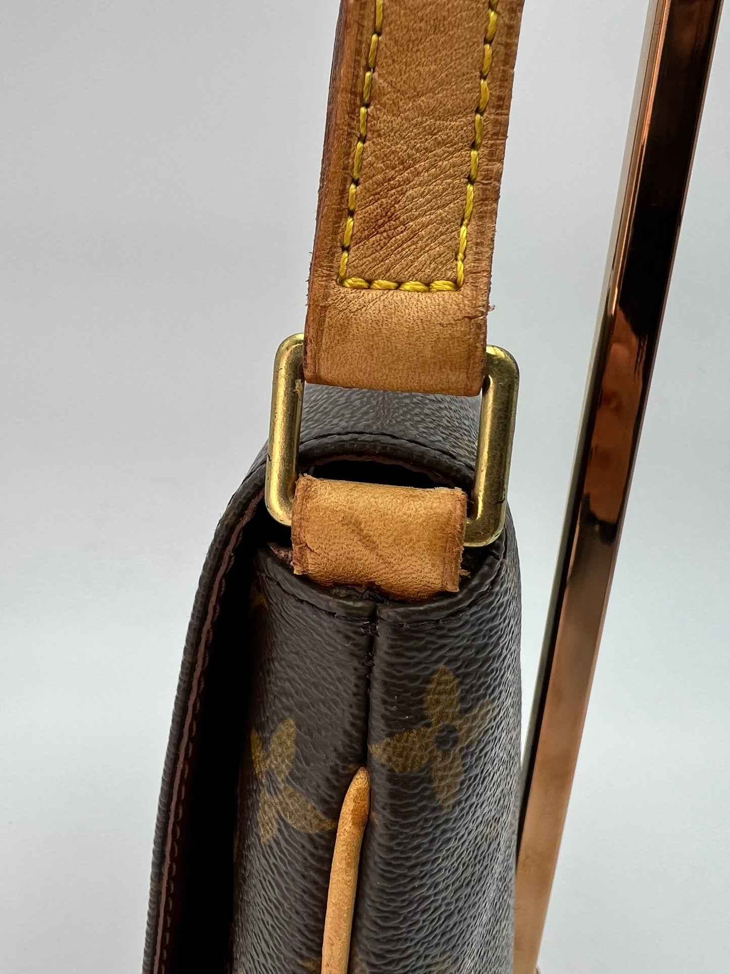 Louis Vuitton Musette Salsa Short