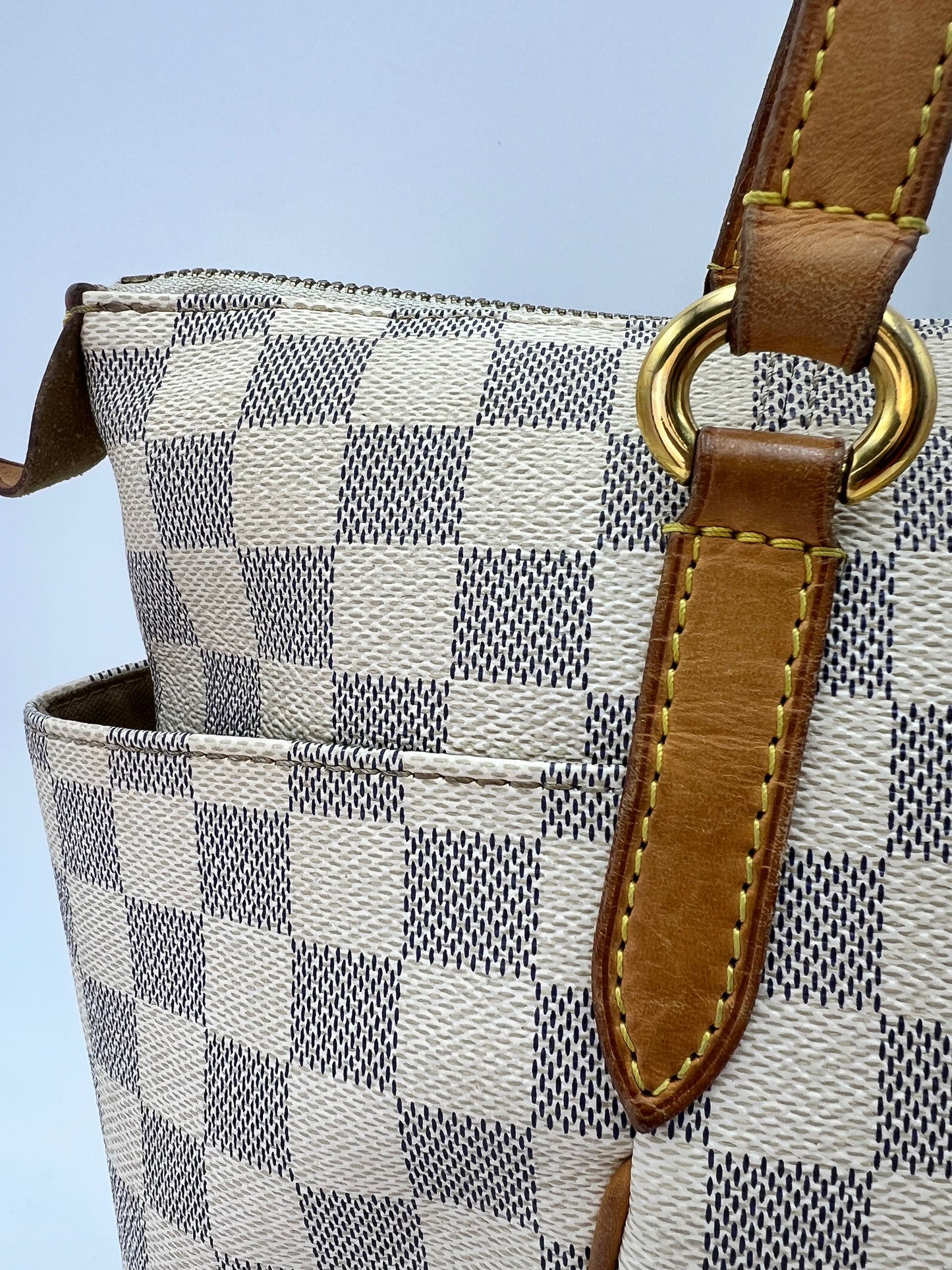 Louis Vuitton Totally PM