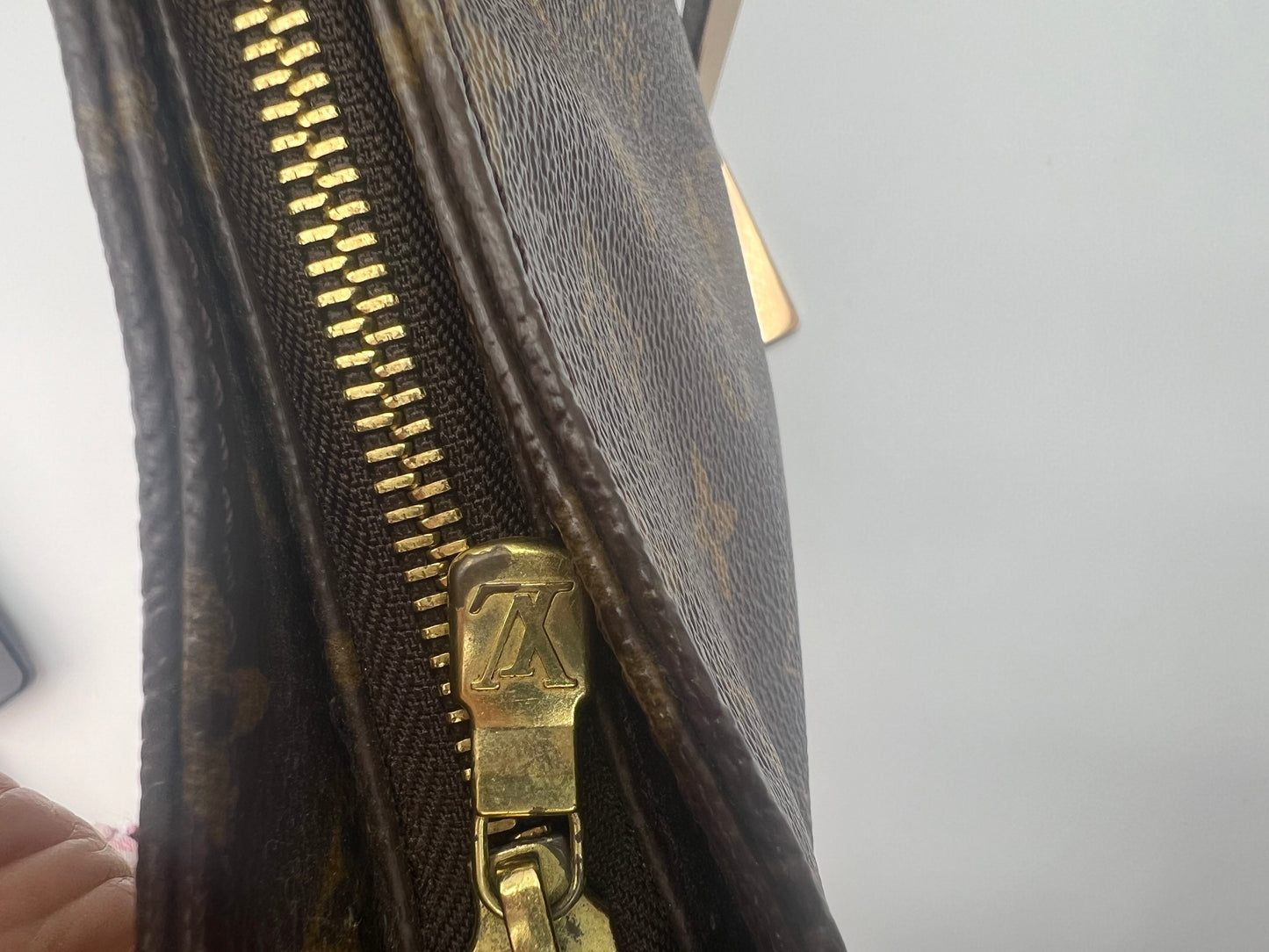 Louis Vuitton Looping GM