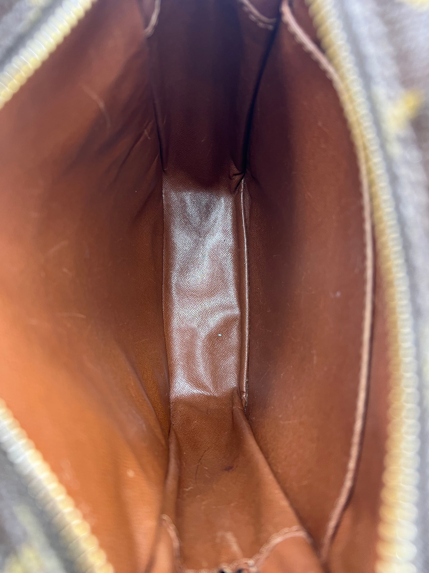 Louis Vuitton Danube GM