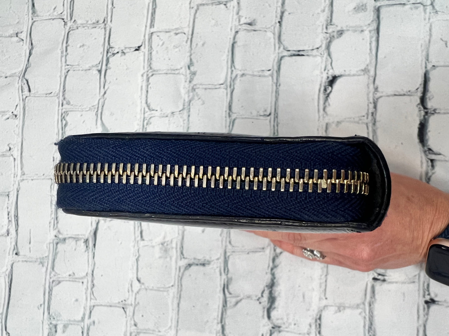 Gucci Patent SOHO Zippy Wallet - Navy