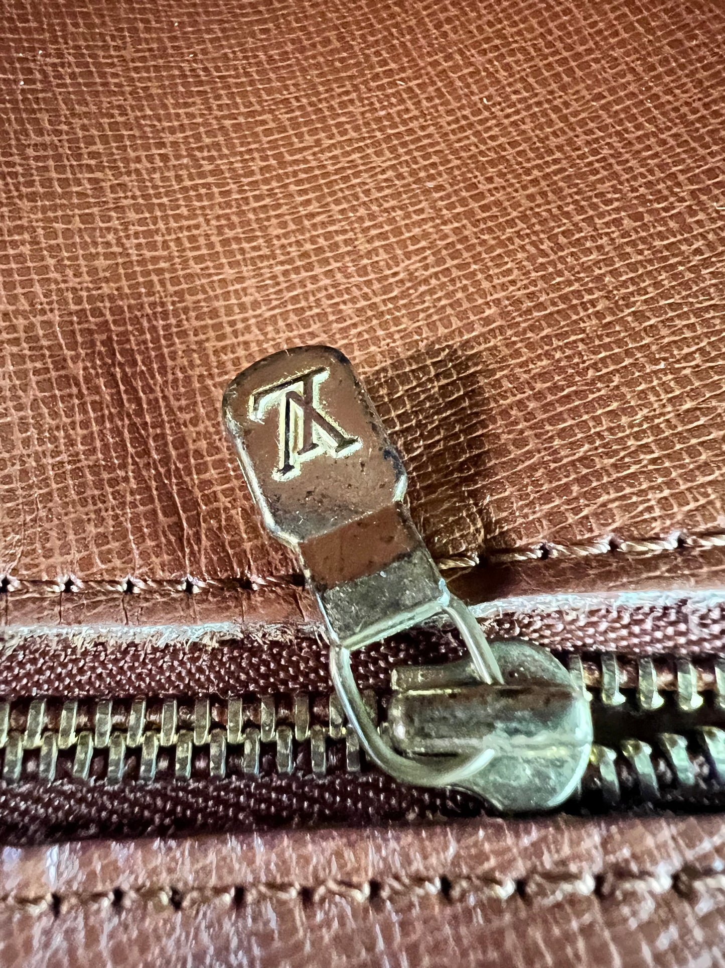 Louis Vuitton Jeune Fille MM