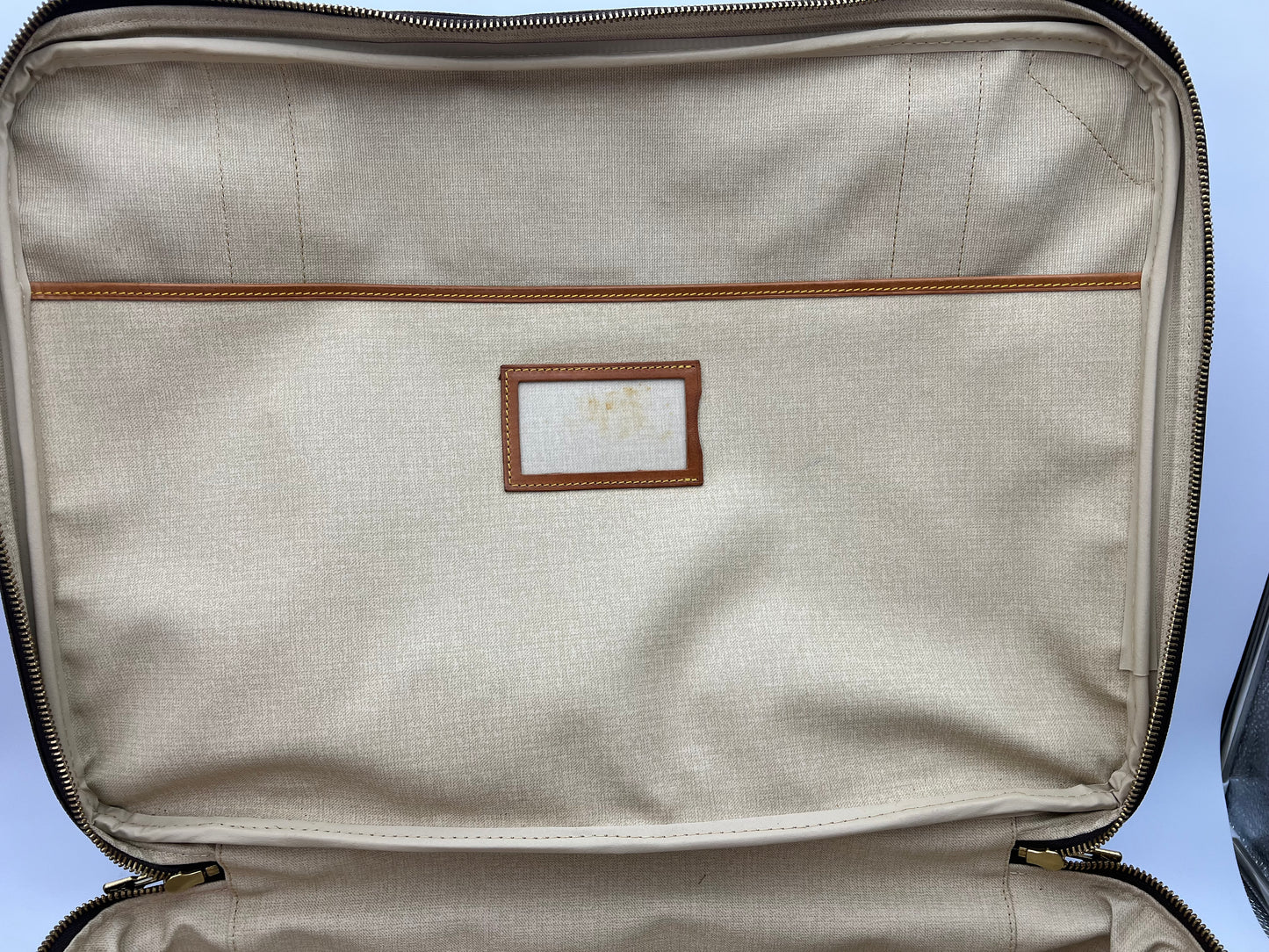 Louis Vuitton Satellite 53