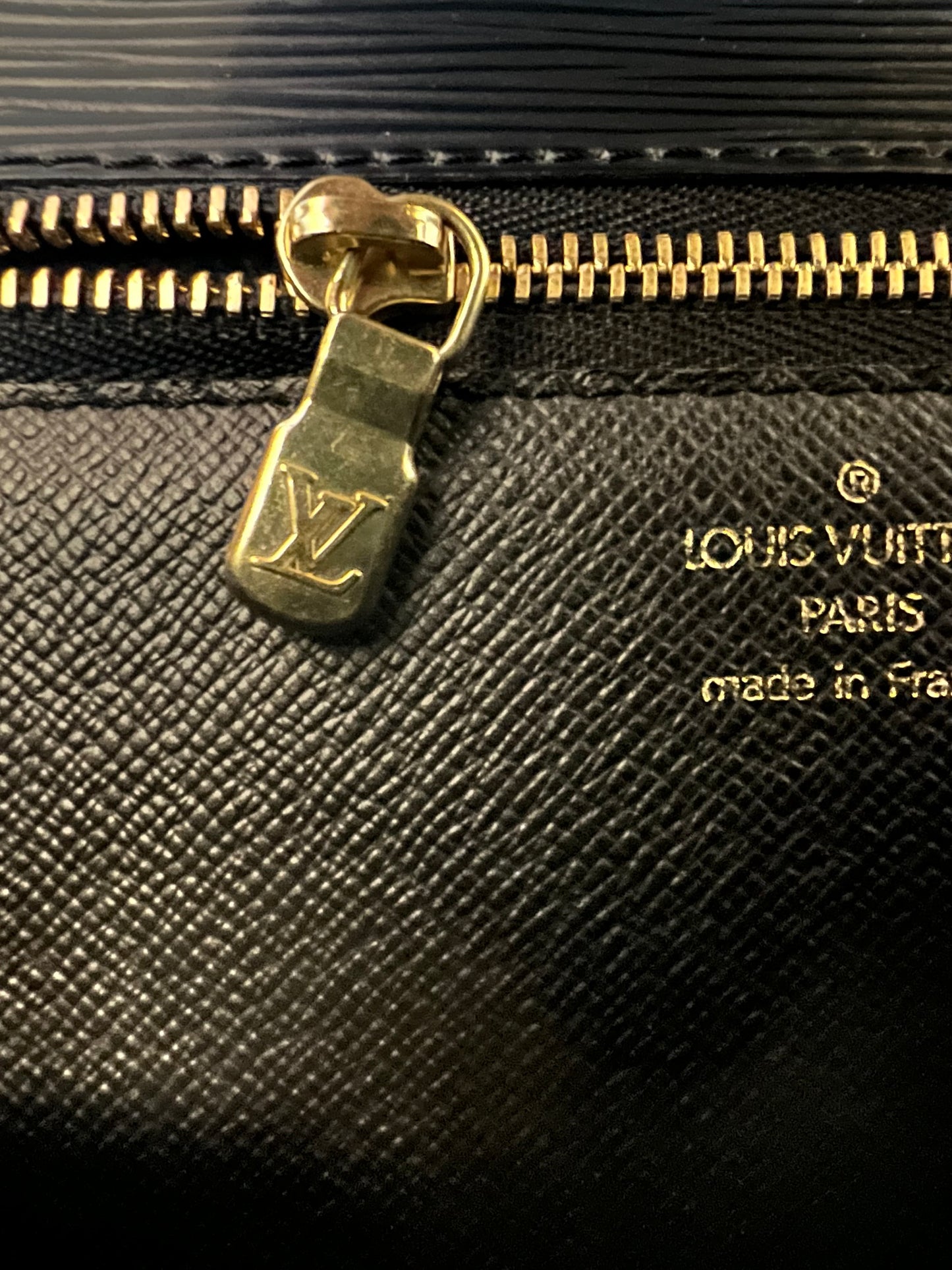 Louis Vuitton Epi Monceau 28