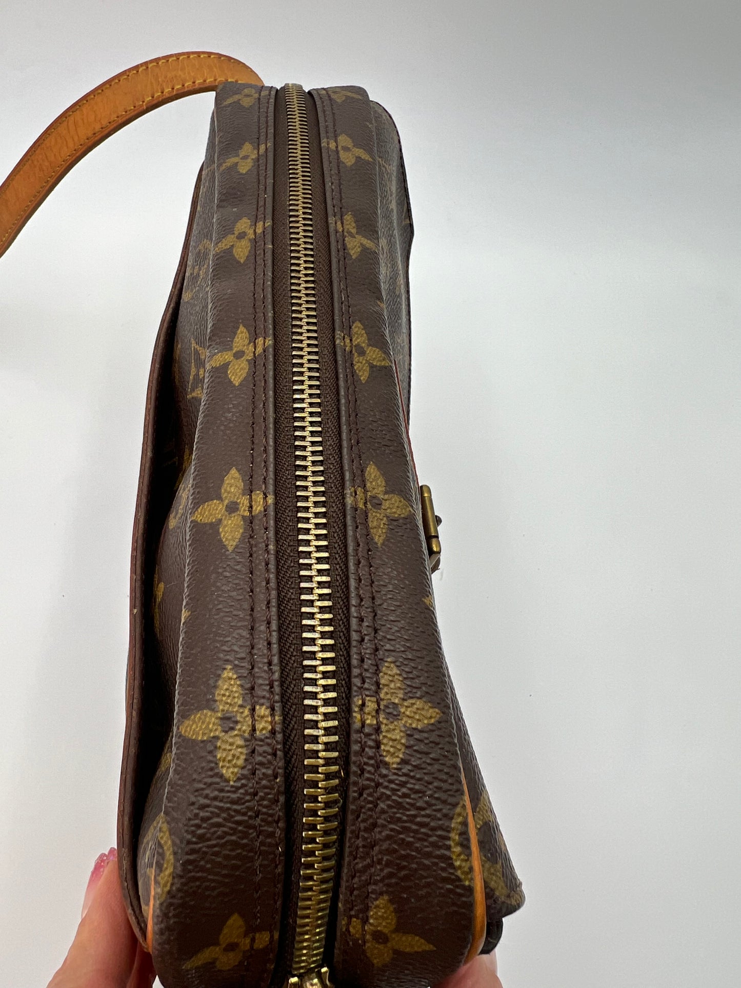 Louis Vuitton Jeune Fille MM