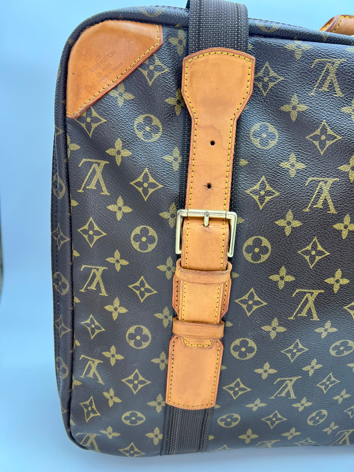 Louis Vuitton Satellite 53