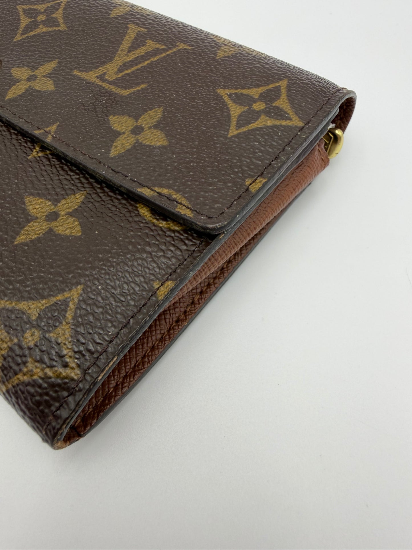 Louis Vuitton Monogram Sarah Wallet