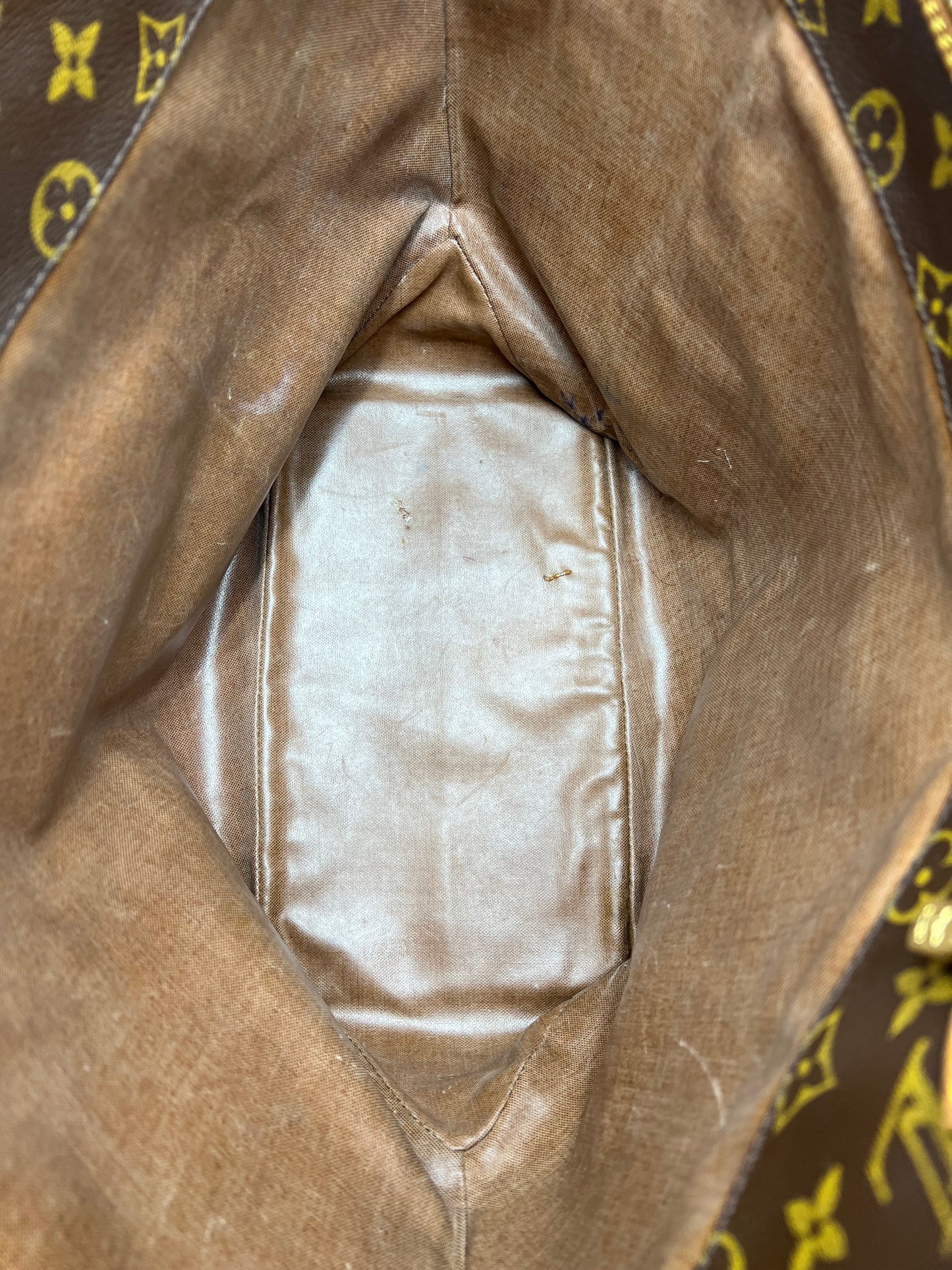 Louis Vuitton Sac Shopping Tote