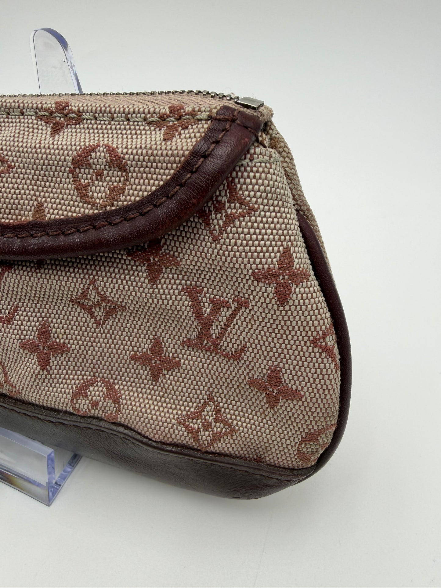Louis Vuitton Mini Lin Clutch/Wallet