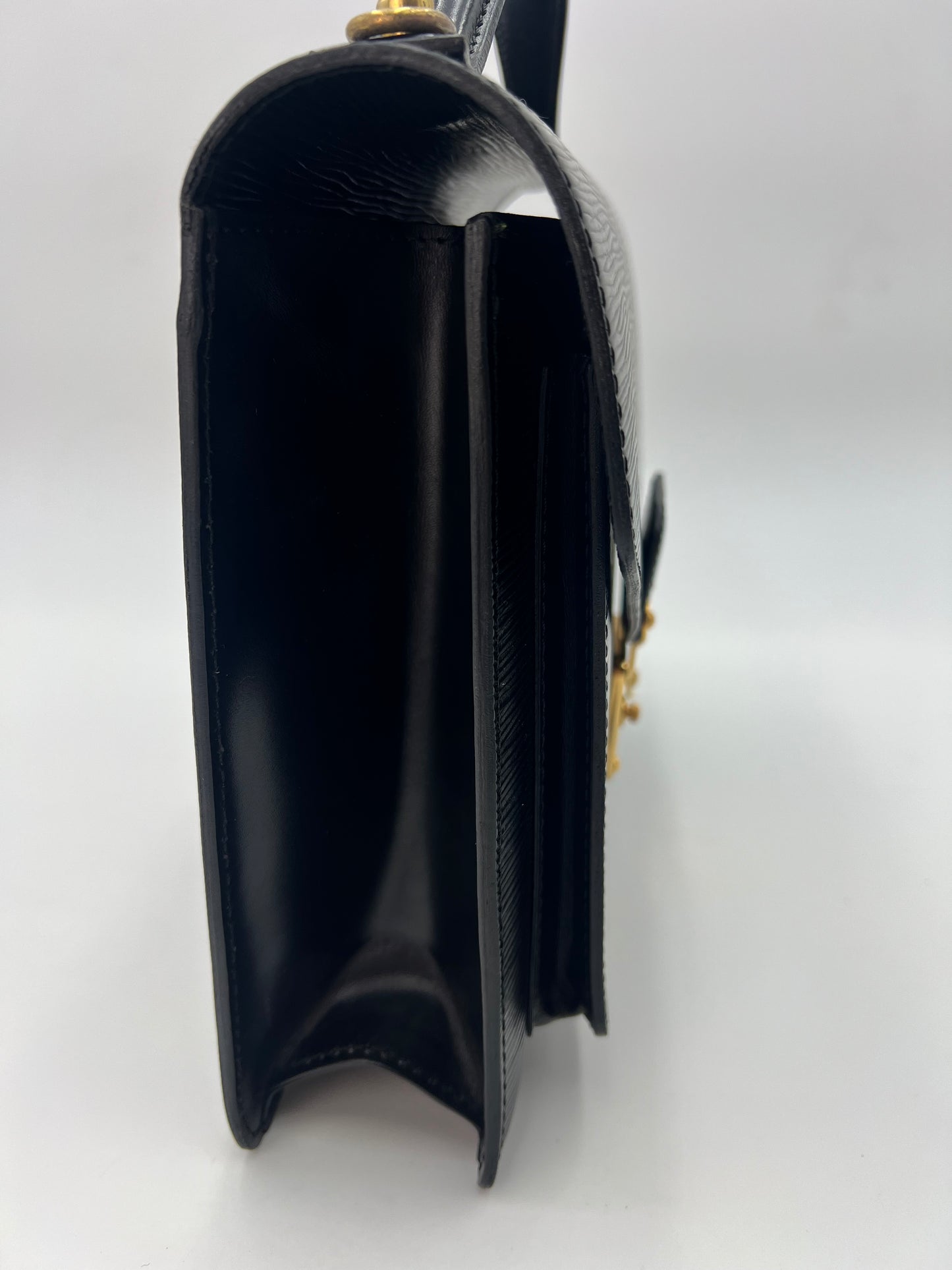 Louis Vuitton Epi Monceau 28