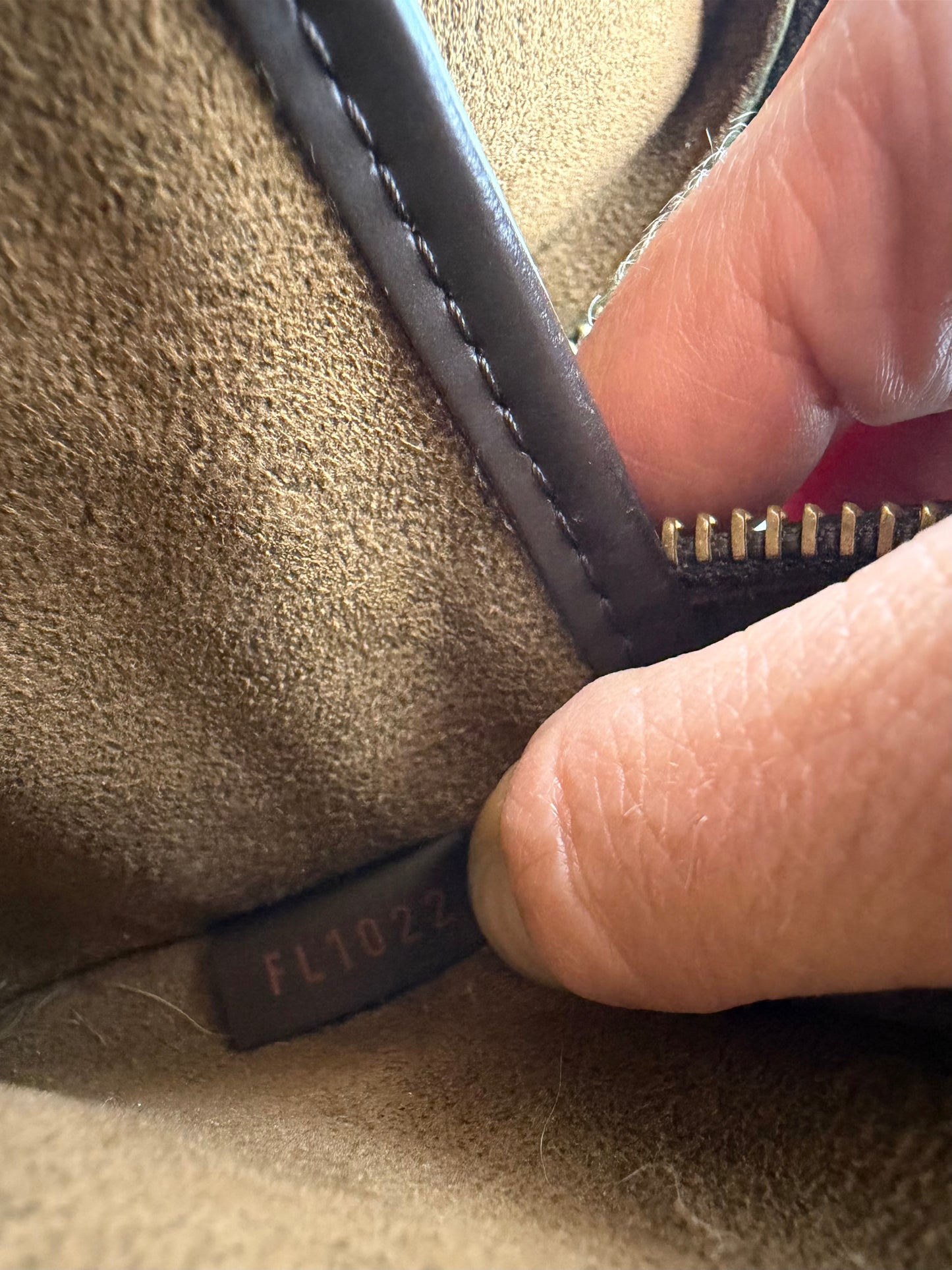 Louis Vuitton Damier Ebene Saint Louis Clutch