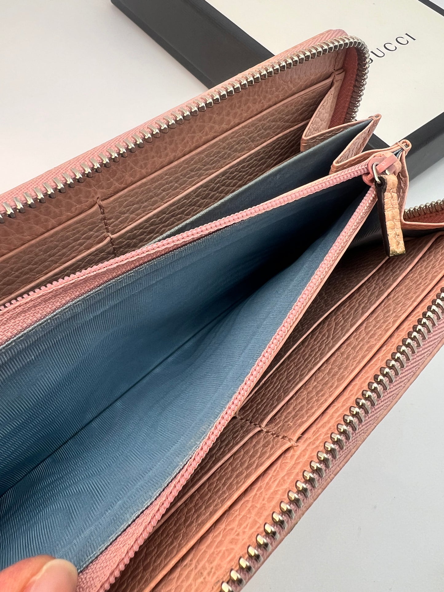 Gucci Marmont Zippy Wallet