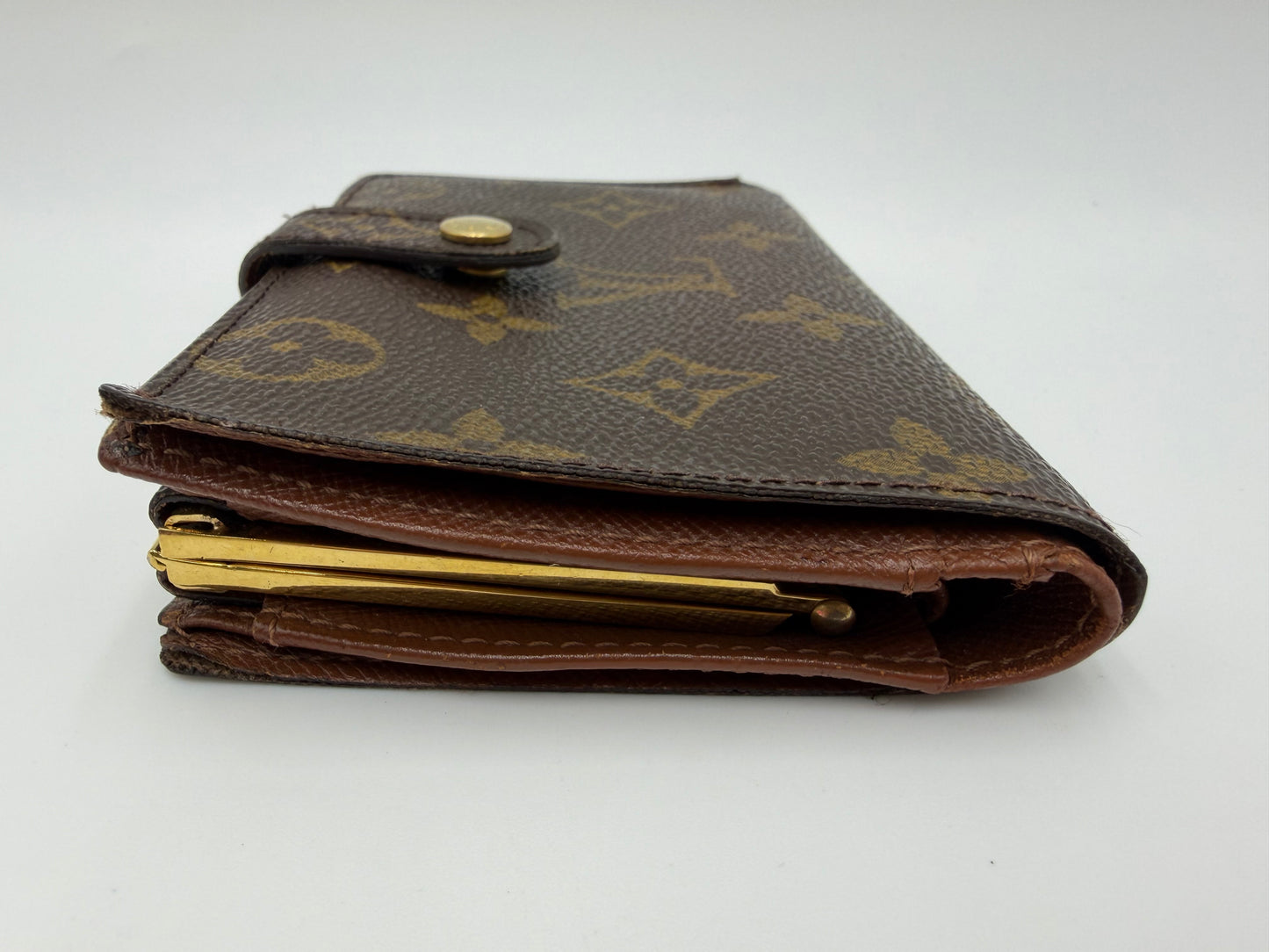 Louis Vuitton Monogram Kisslock Wallet