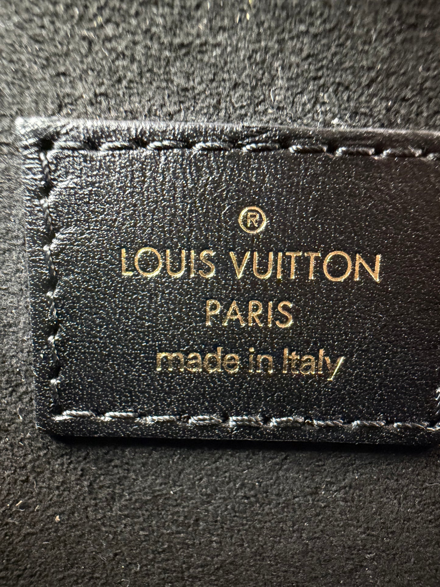 Louis Vuitton Pochette Métis Reverse Brogue