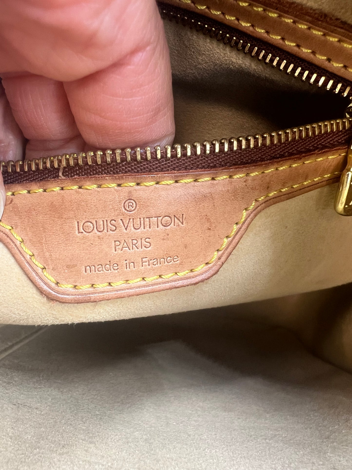 Louis Vuitton Looping GM