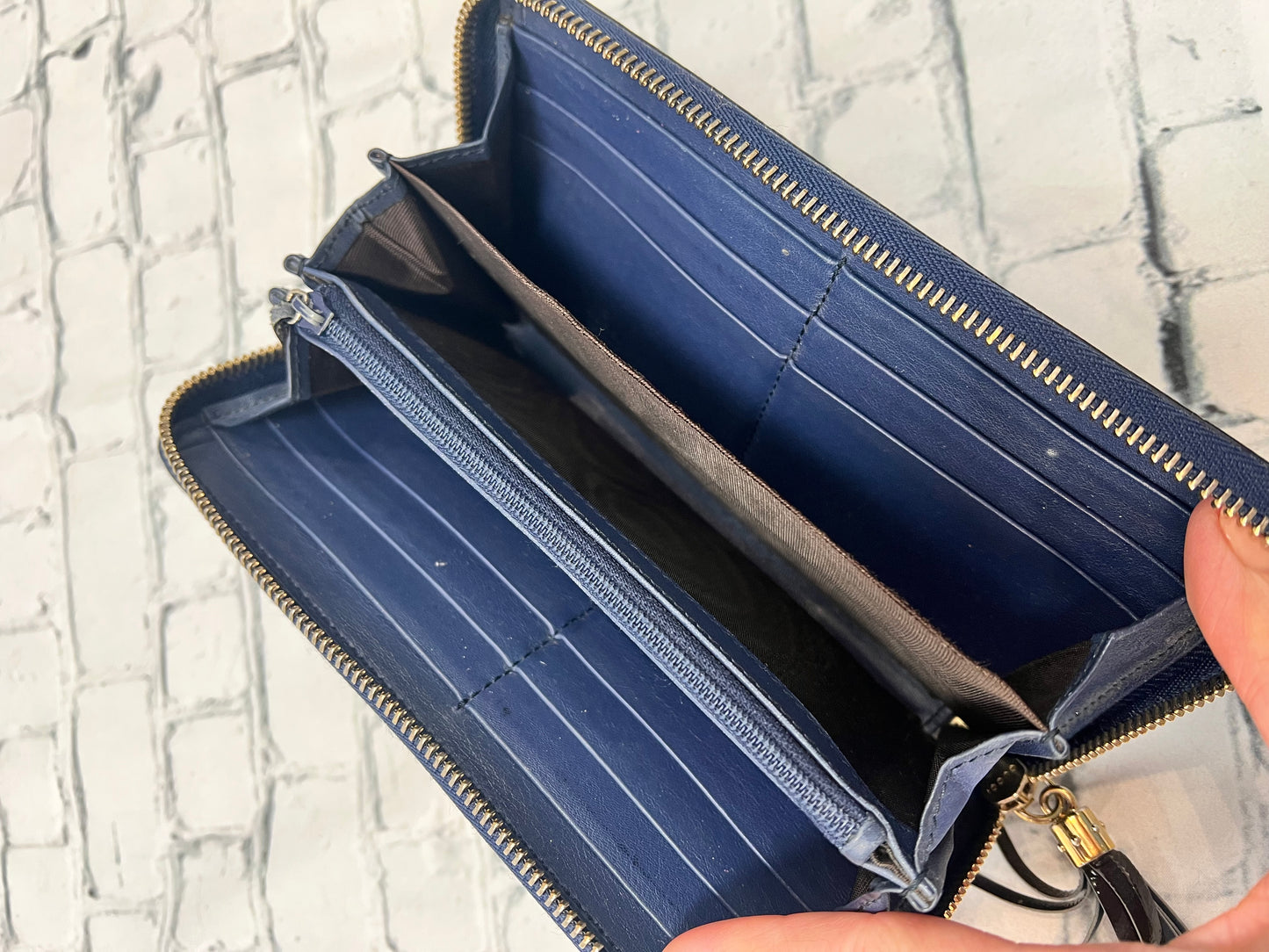 Gucci Patent SOHO Zippy Wallet - Navy