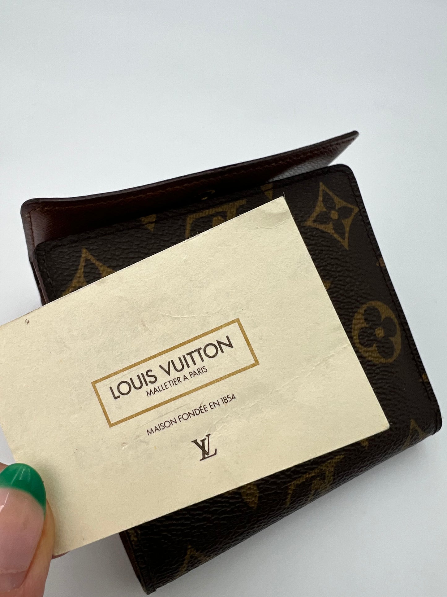 Louis Vuitton Elise Compact Wallet